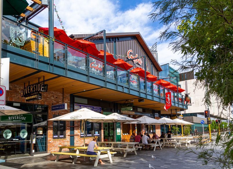 Riverside - Farmers Market