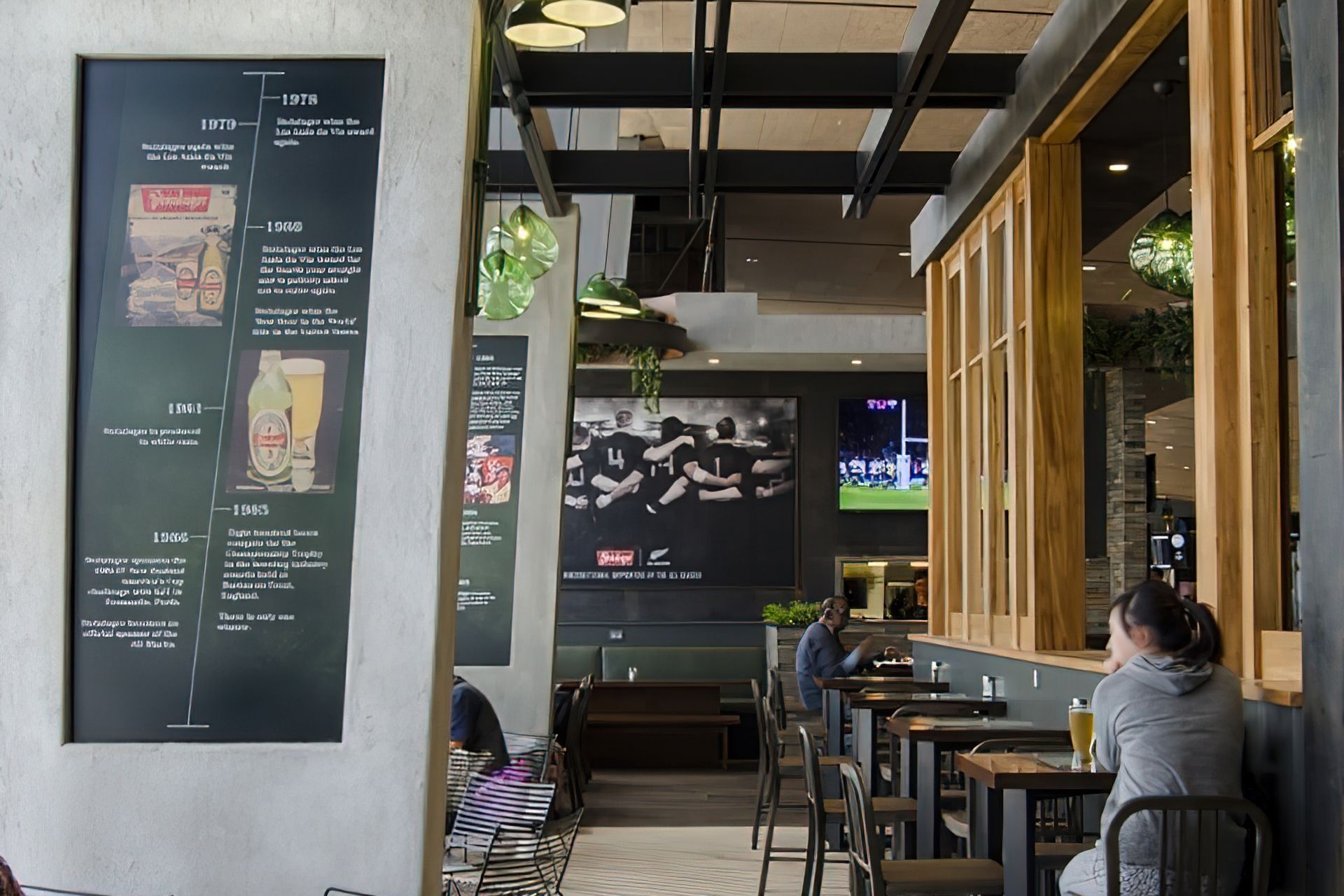 1958 Bar &amp; Eatery