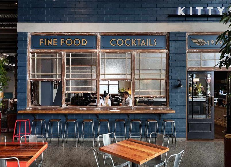 Kittyhawk, Catalina Bay