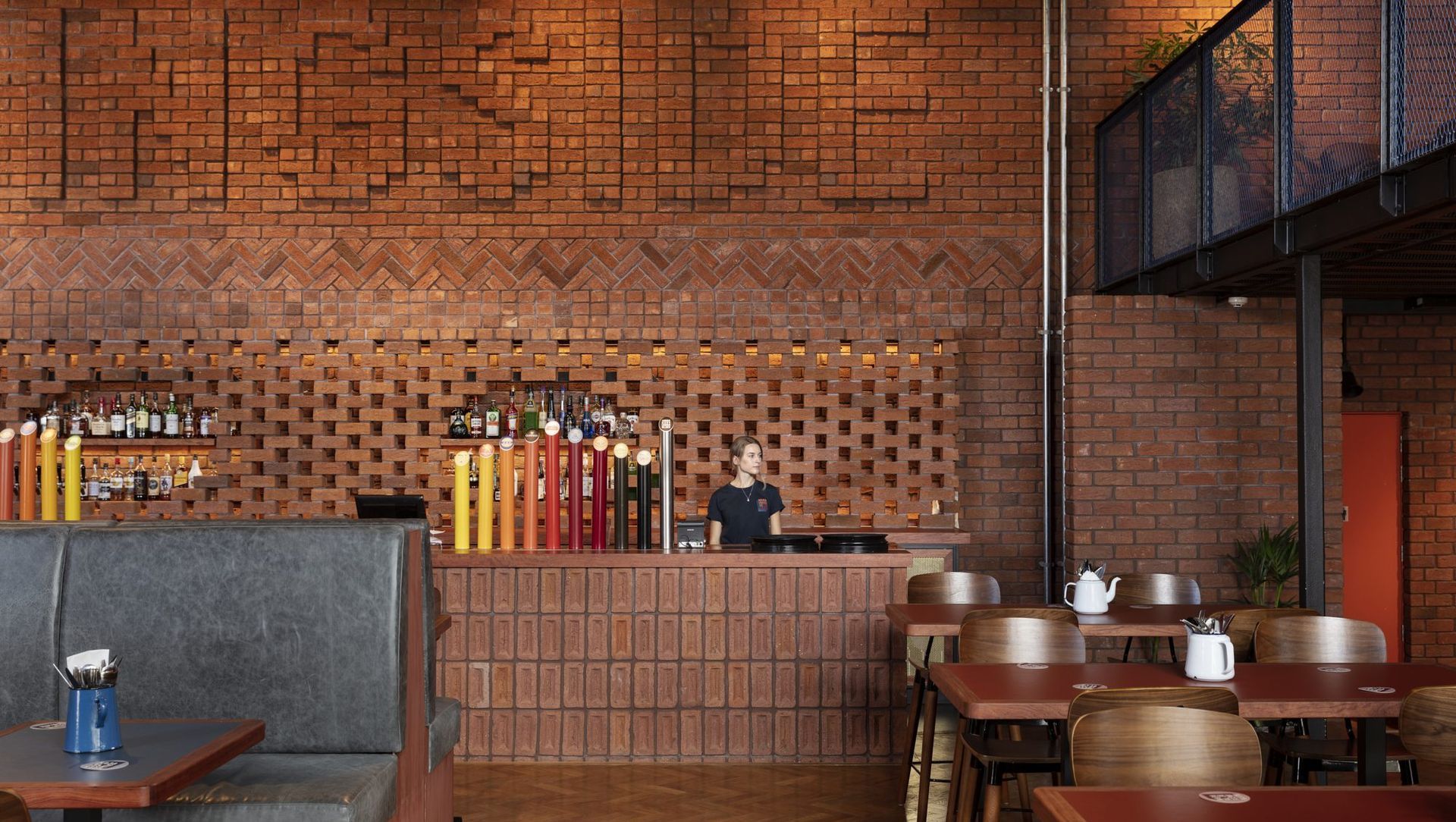 Morningside Tavern, Auckland banner