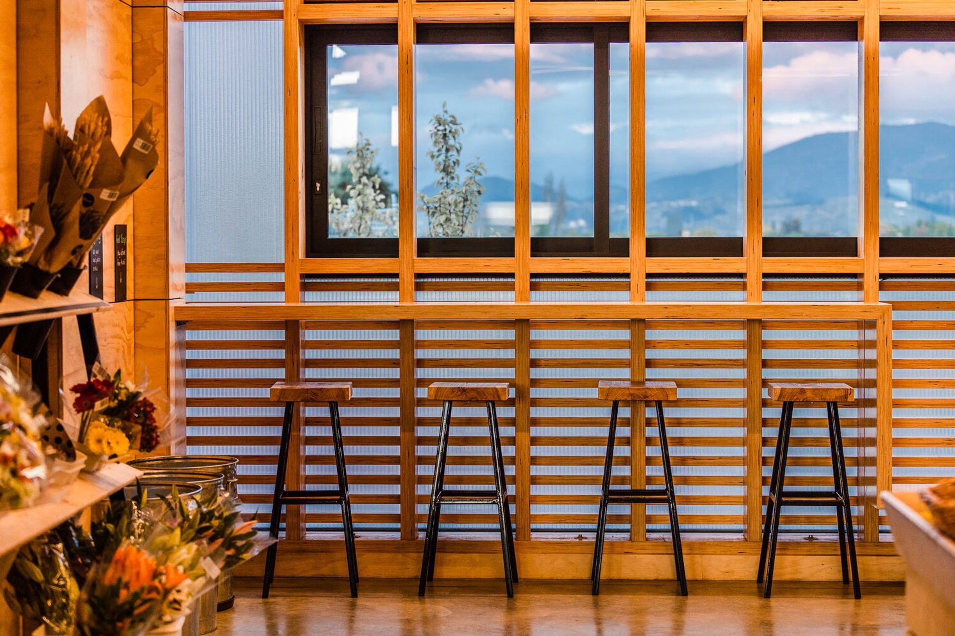 Connings Food Market