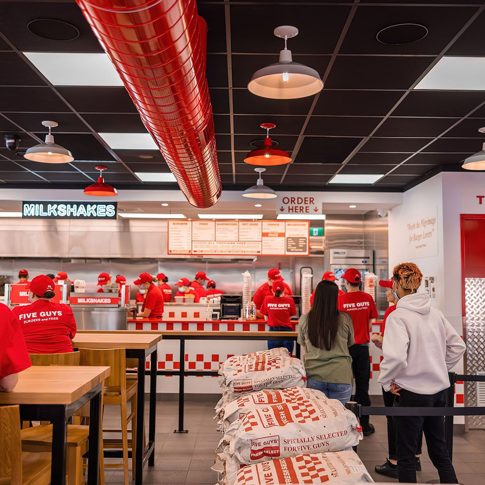 5guys07-gigapixel-standard-scale-200x.jpg