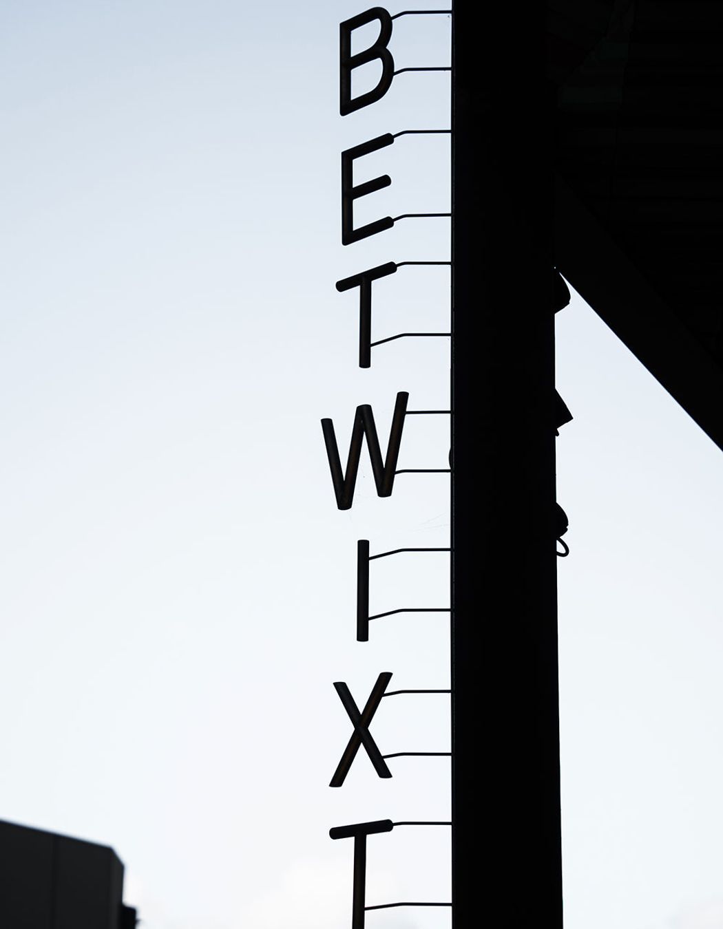 Betwixt Café