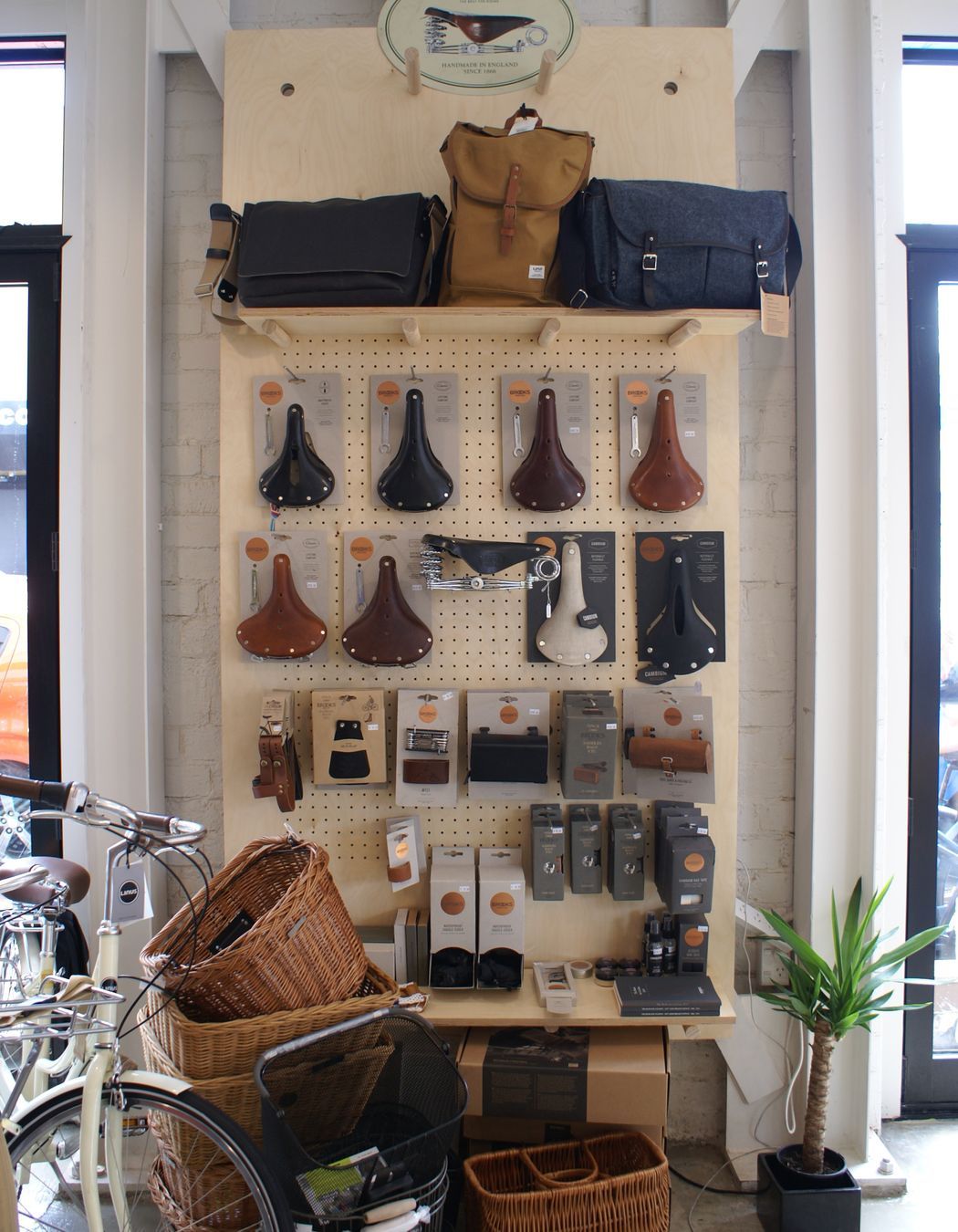 Bicycle Junction - Cafe Interior Design, Slotted Menu Board