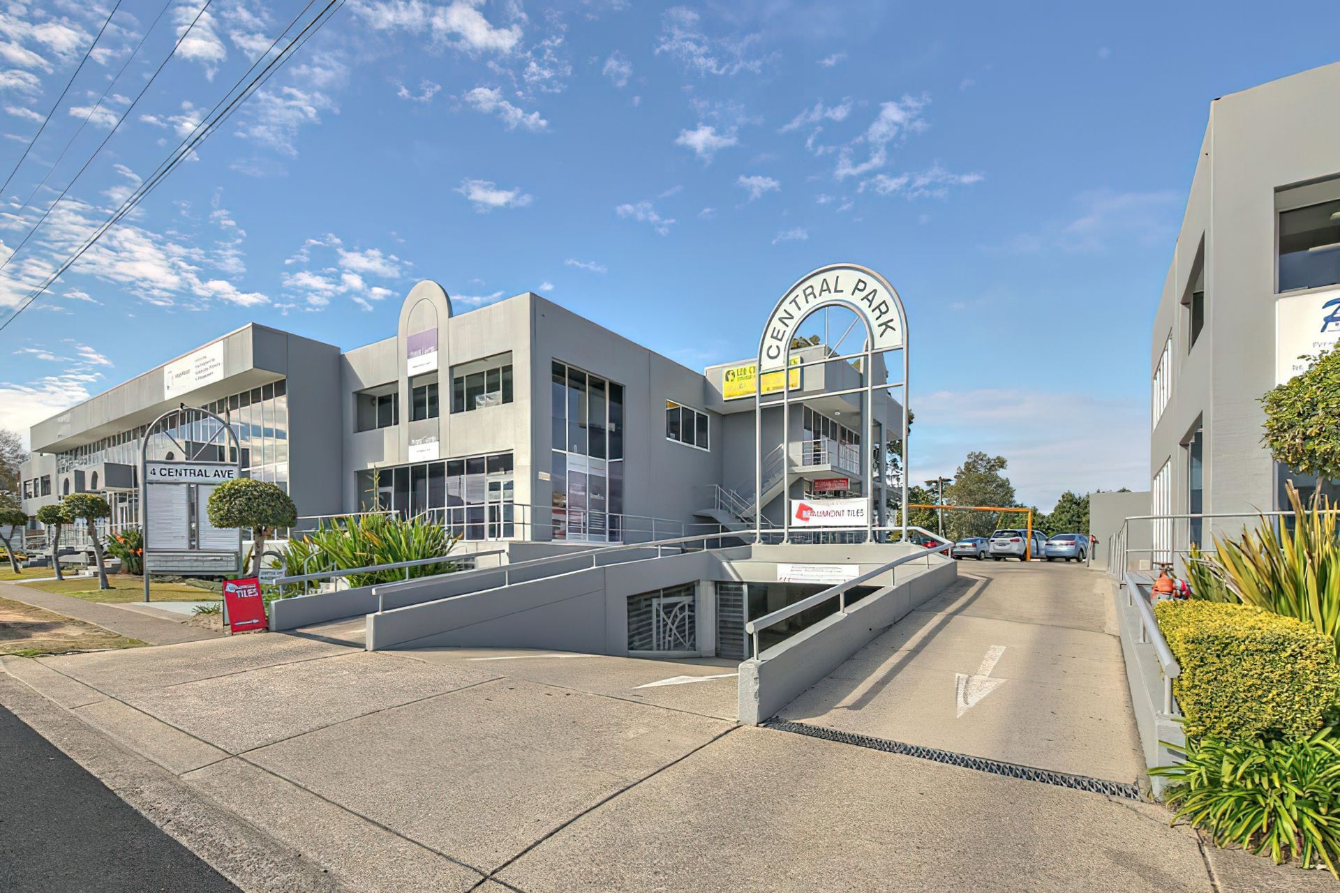 ##Central Avenue ~ Thornleigh