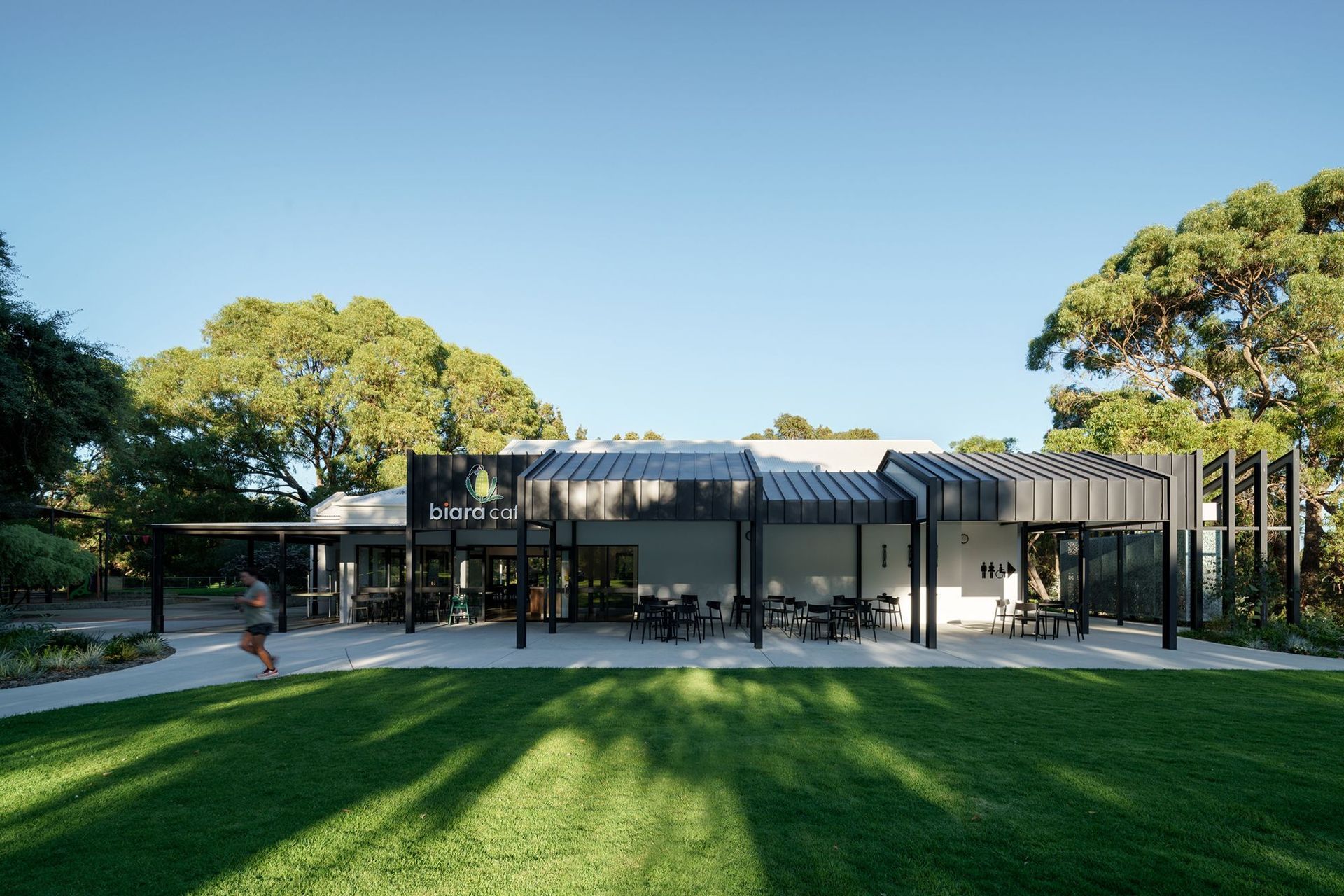 Photography: Dave Deves