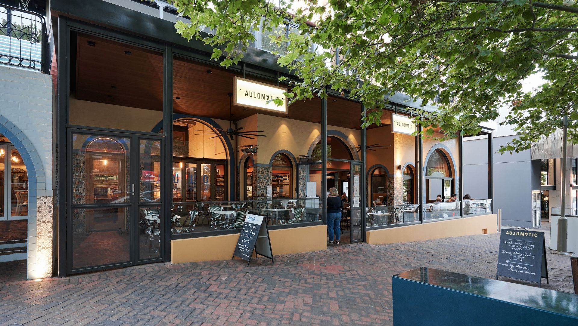 Mends Street, South Perth banner