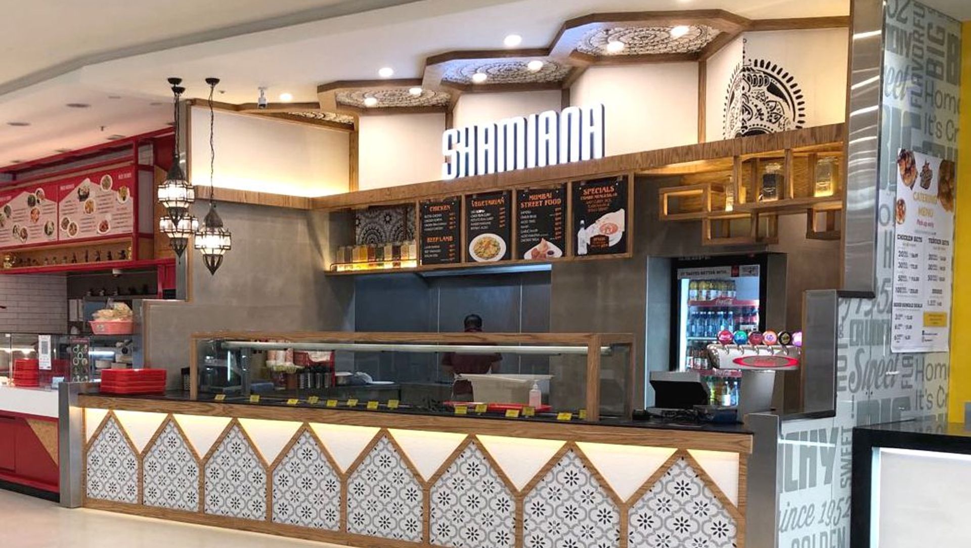 Shamiana, Manukau Westfield banner