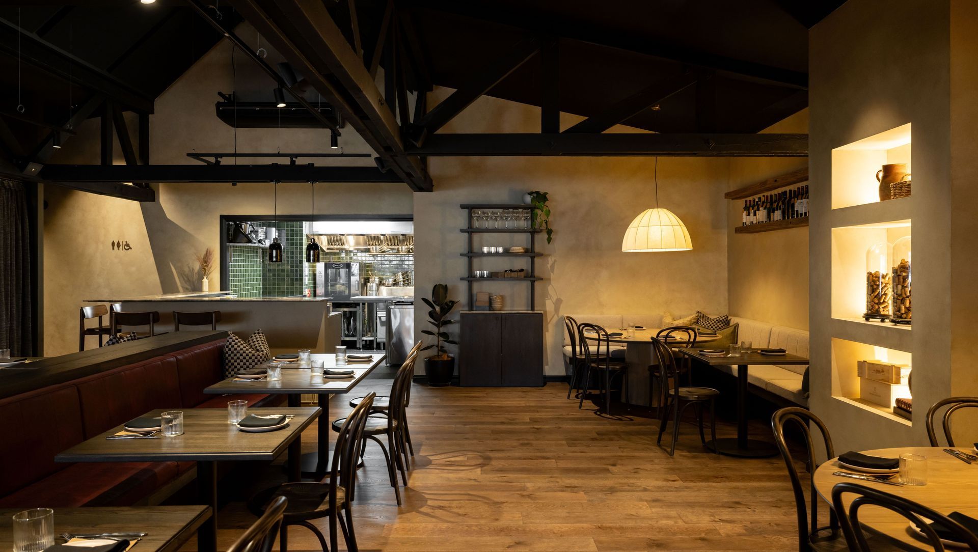 Toast and Oak Wine Bar & Restaurant, Queenstown banner