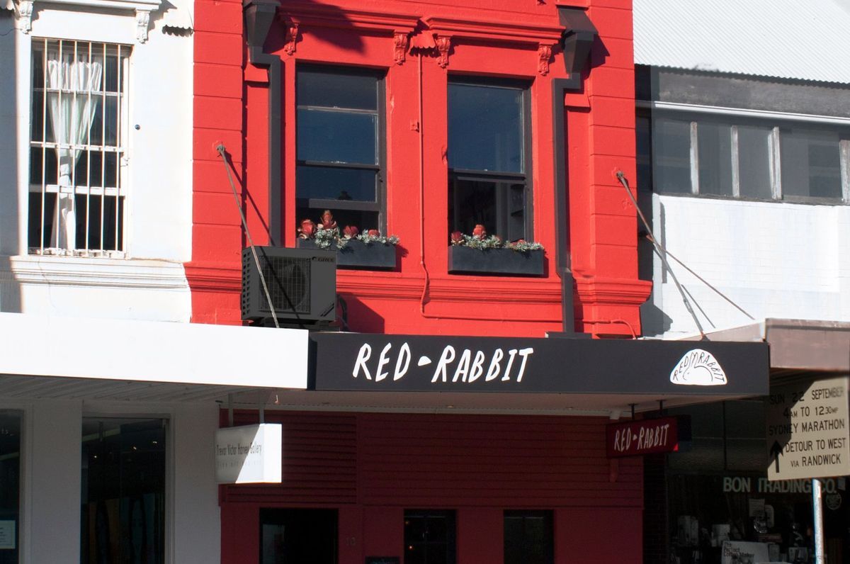 Red Rabbit, Restaurant