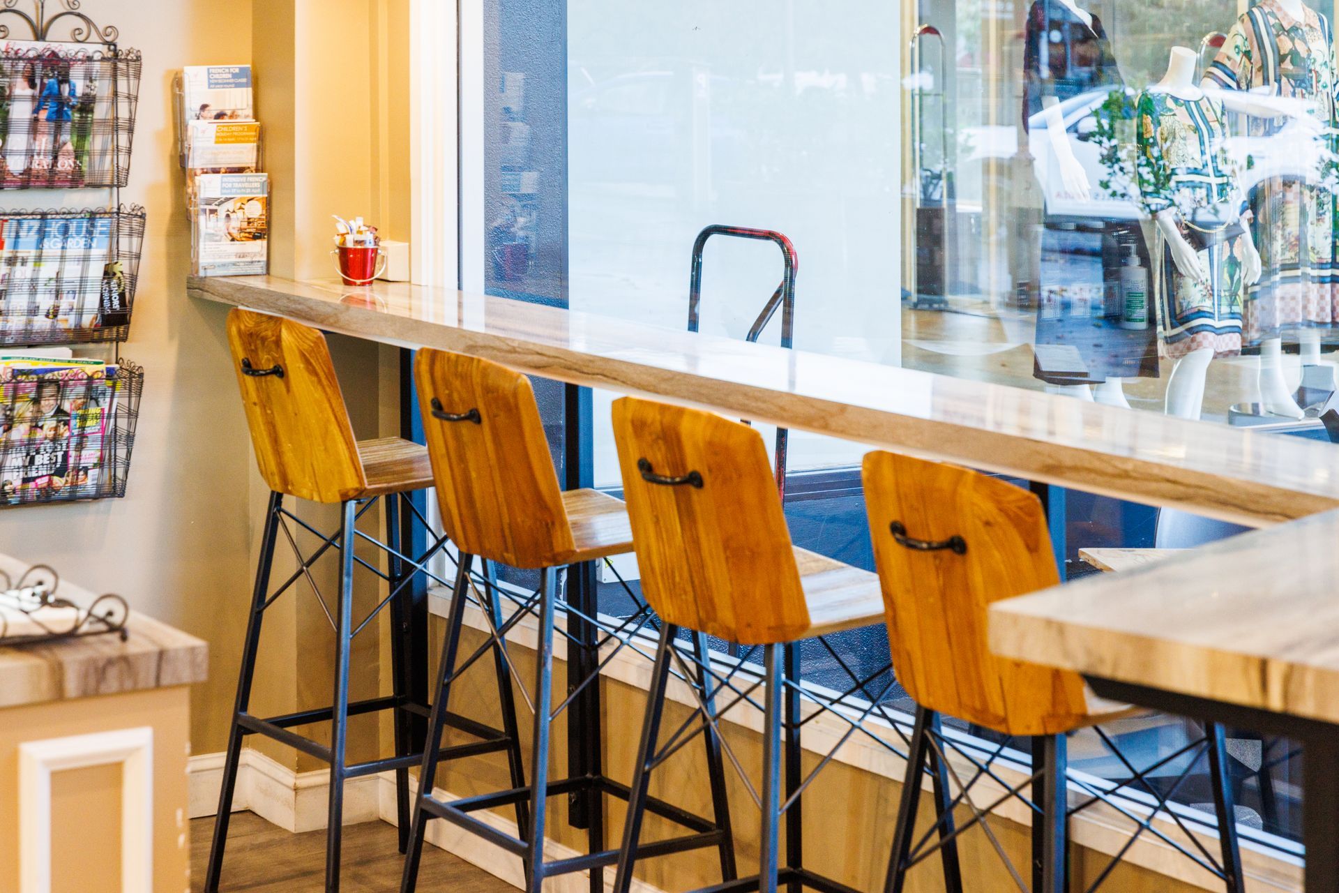 Alexandre Patisserie &amp; Chocolate