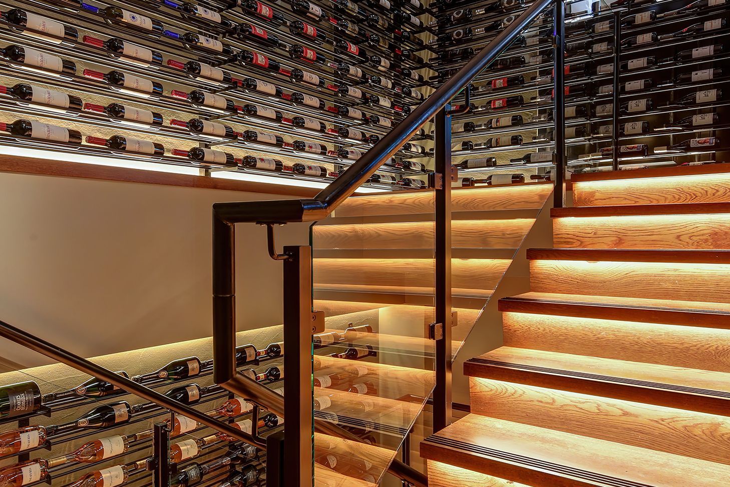 Meat-Wine-Co-Mayfair15-gigapixel-standard-scale-200x.jpg