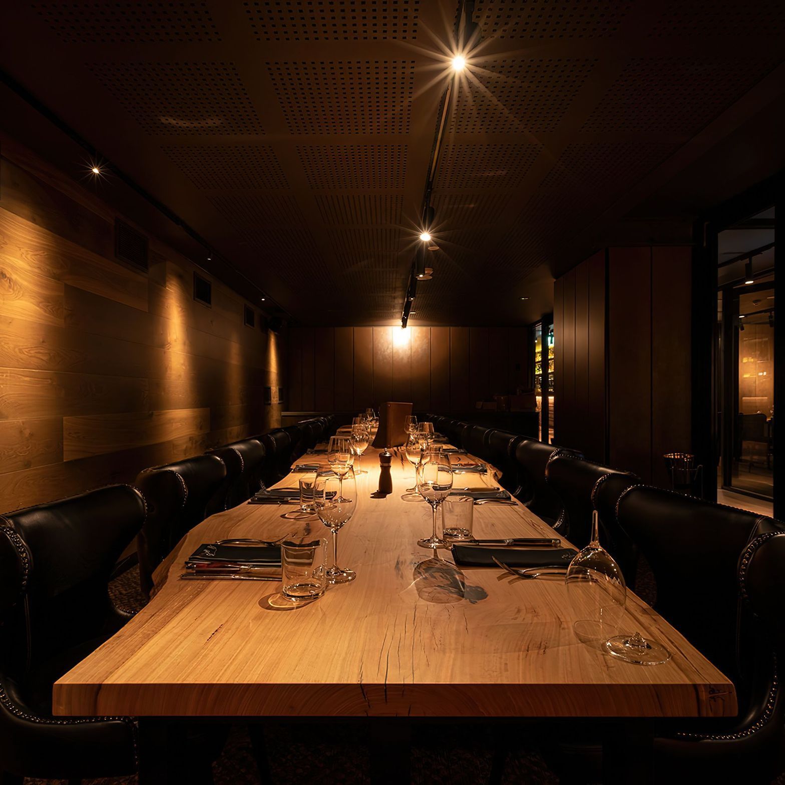 Meat-Wine-Co-Southbank-Melbourne34-gigapixel-standard-scale-200x.jpg
