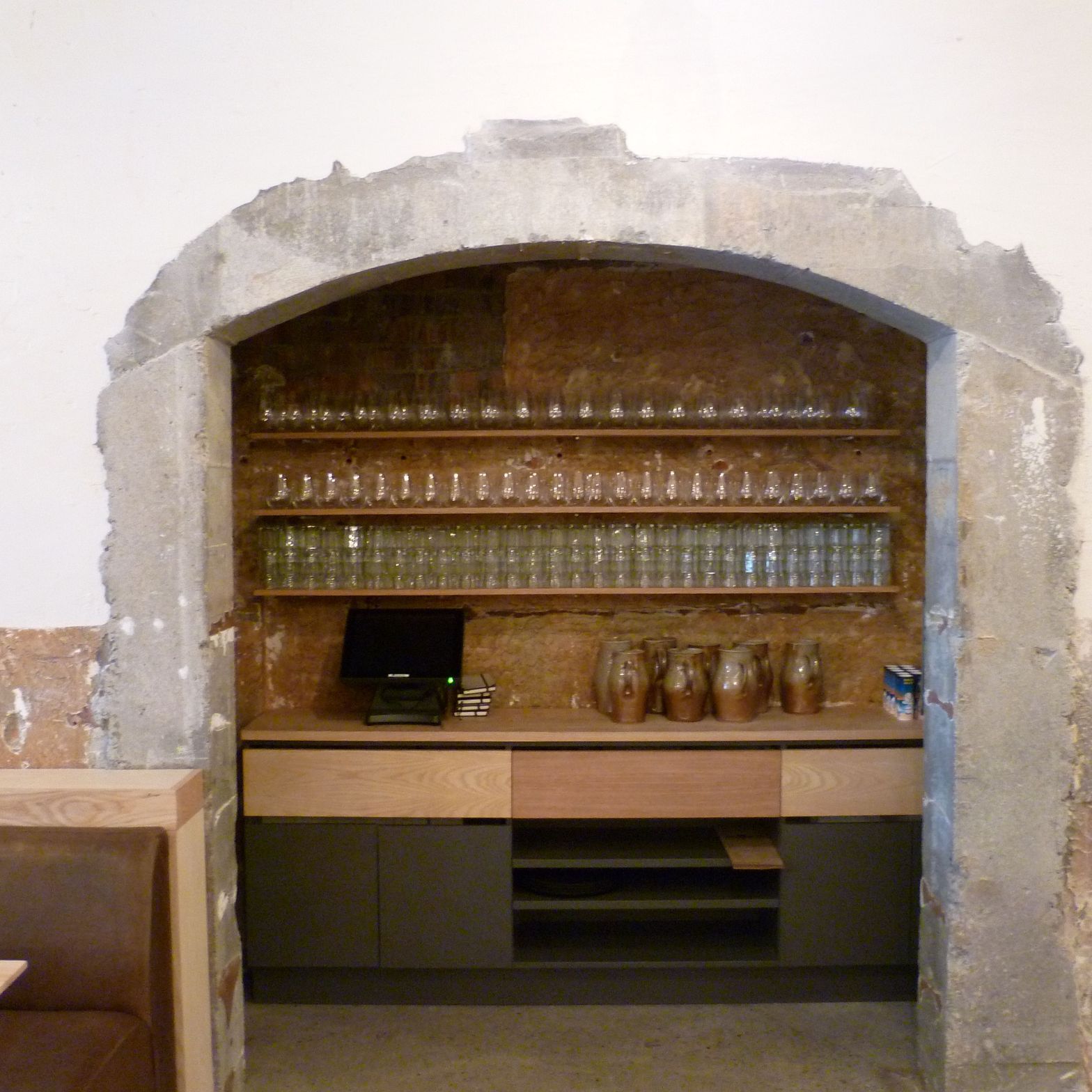 P1020969-v3.JPG