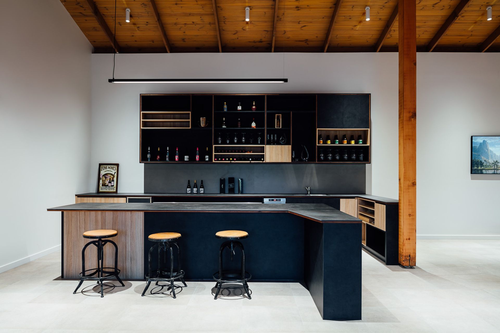 Karina Vineyard, Cellar Door