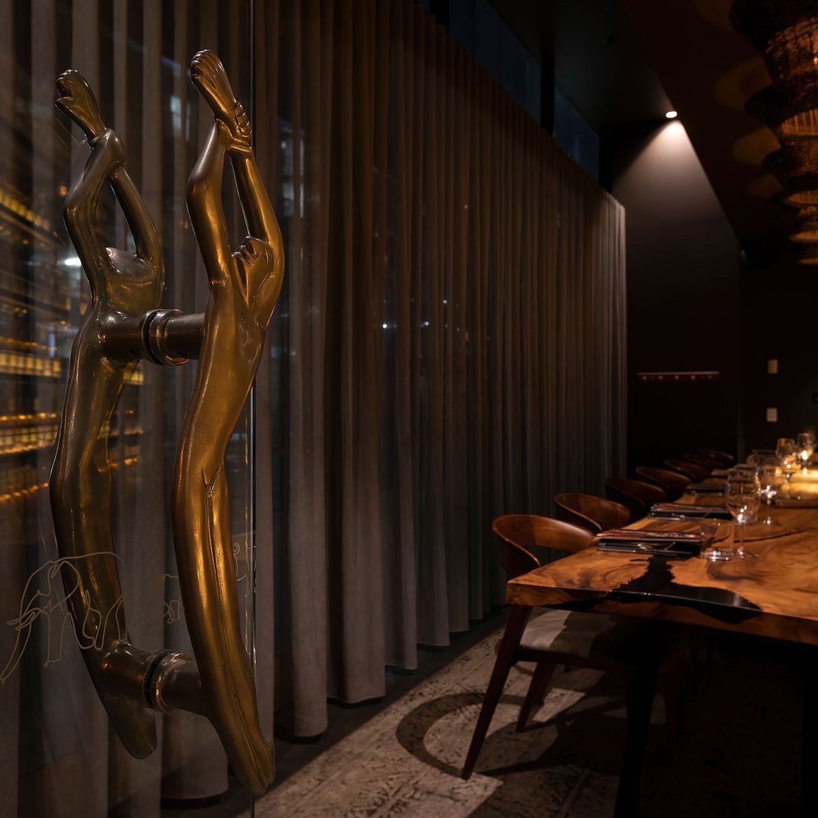 The-Meat-Wine-Co-Barangaroo-Australia019-gigapixel-standard-scale-200x-v2.jpg