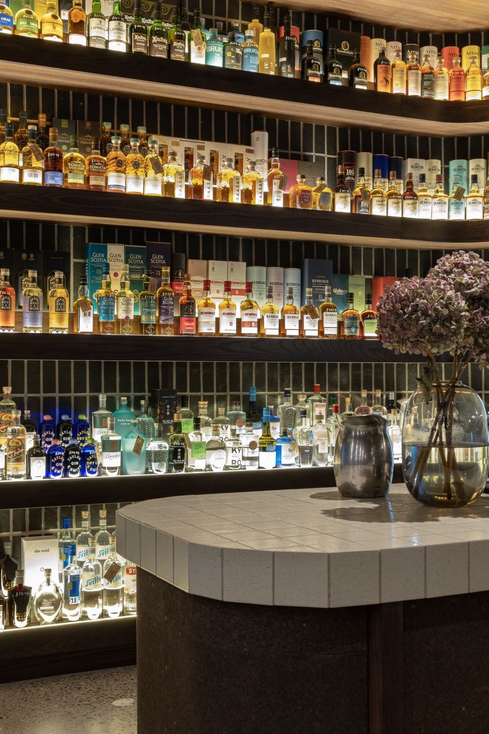 aDUsyydWJ-7kSjtSctrl-space-interior-design-auckland-hospitality-NormanbyFineWines-1E3A0191.jpeg