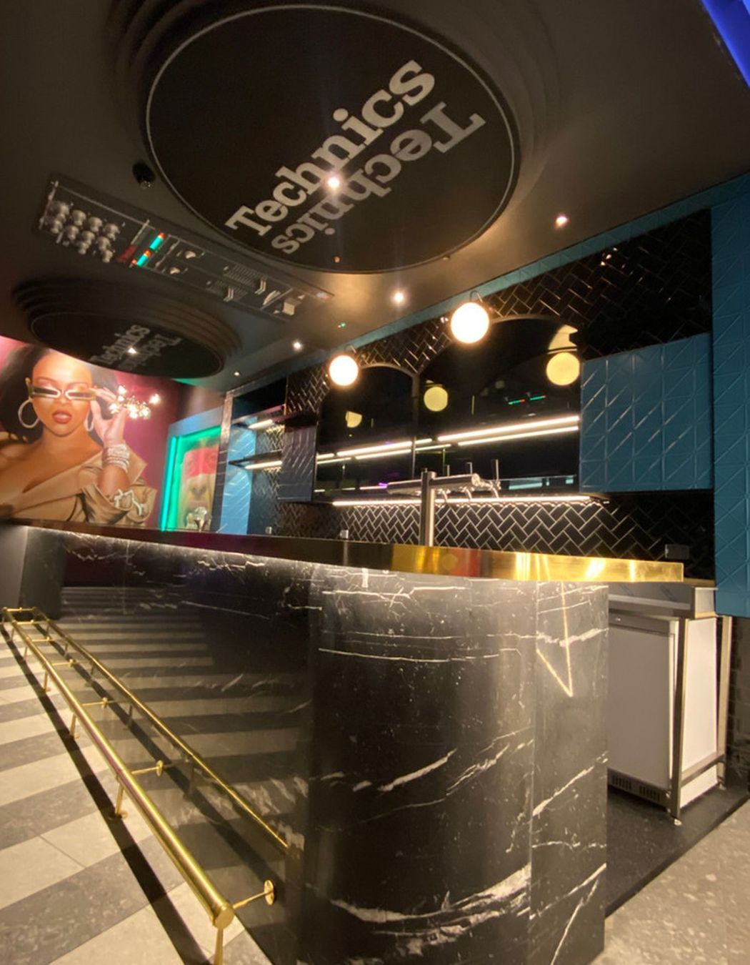 Milky Lane | Terrigal, NSW