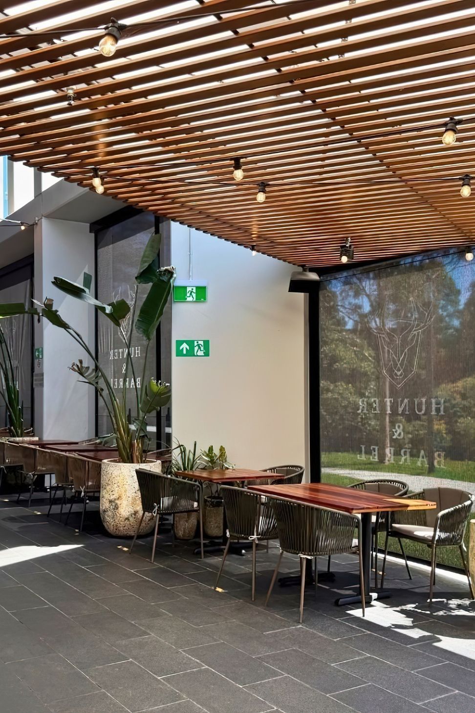 imgi3Screentex-Zip-Outdoor-Blinds-By-Outdoor-Blinds-and-Awnings-OBA-5-1024x1024.jpeg
