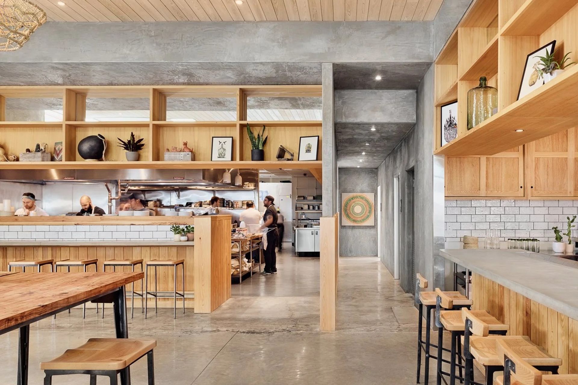 imgi49allison2Bburke2Binterior2Bdesignaustin2Binterior2Bdesignercasey2Bdunnsuerte2Brestaurant8.jpg