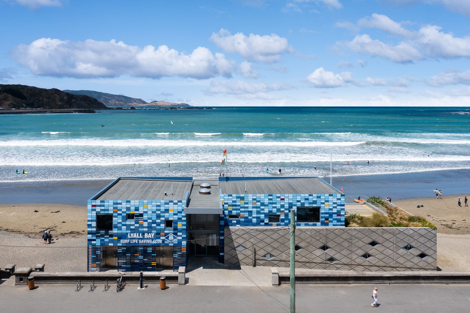Lyall-Bay-SLSC-low-res-004-v2.jpg