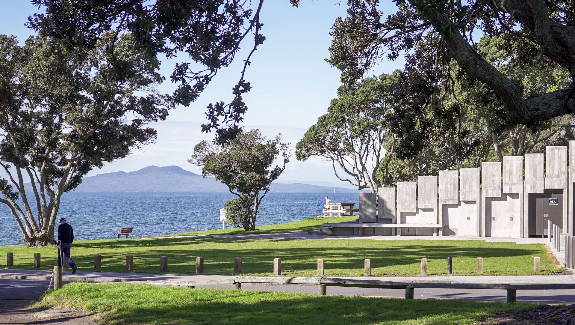 Murrays Bay Beach Changing Facilities banner