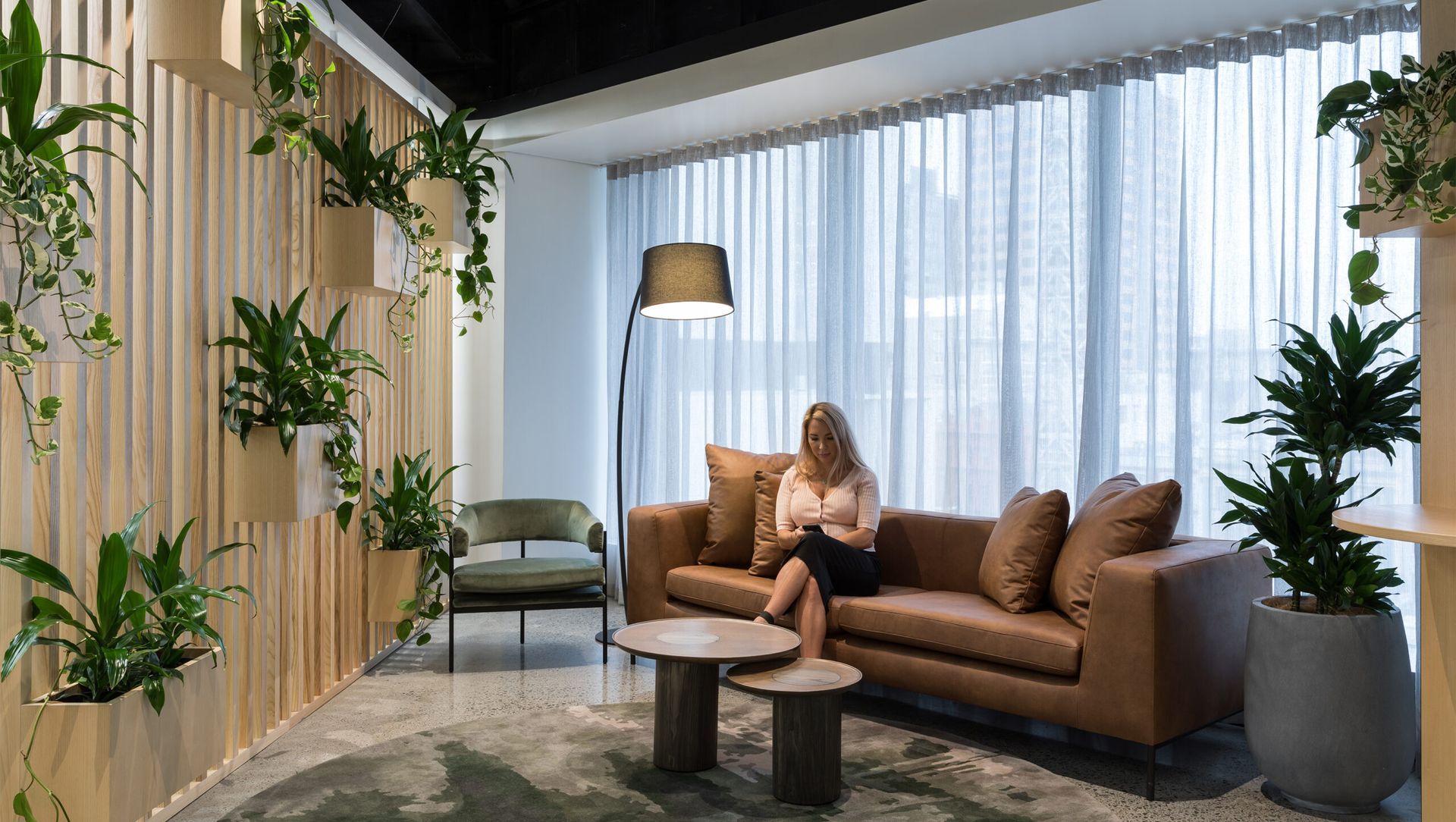 125 Queen Street - Speculative Suites banner