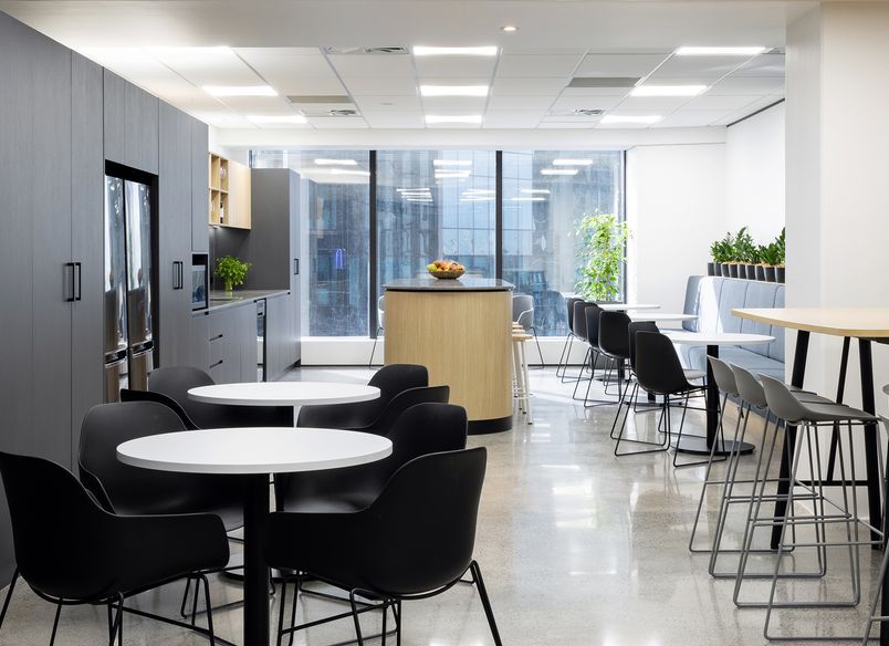 L18, 125 Queen St. - Speculative Suite