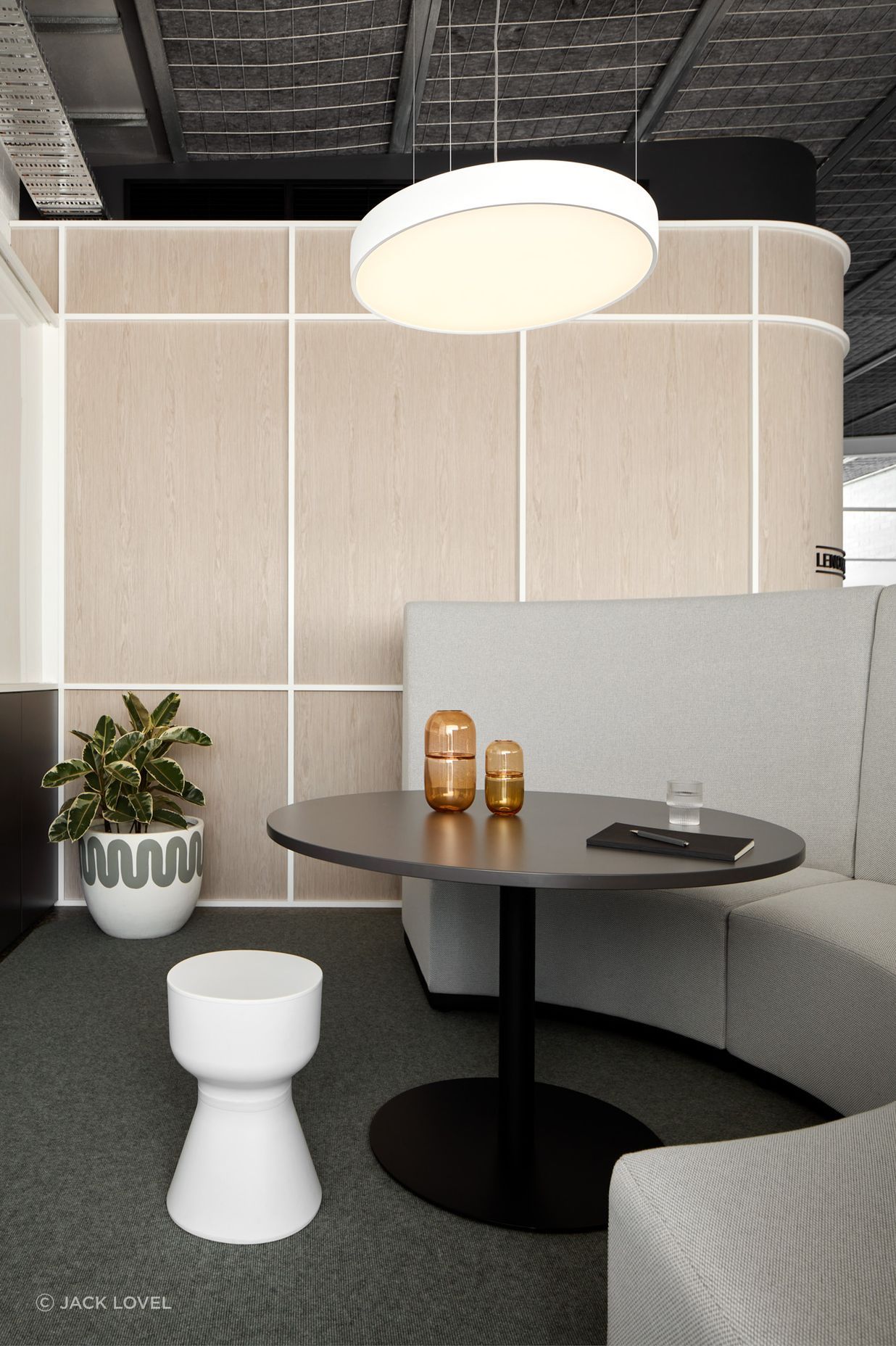 Lenox Hill by Rezen Studio ArchiPro AU