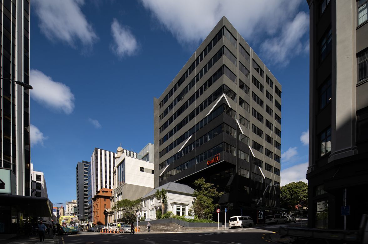 QUAL IT House, 22 The Terrace