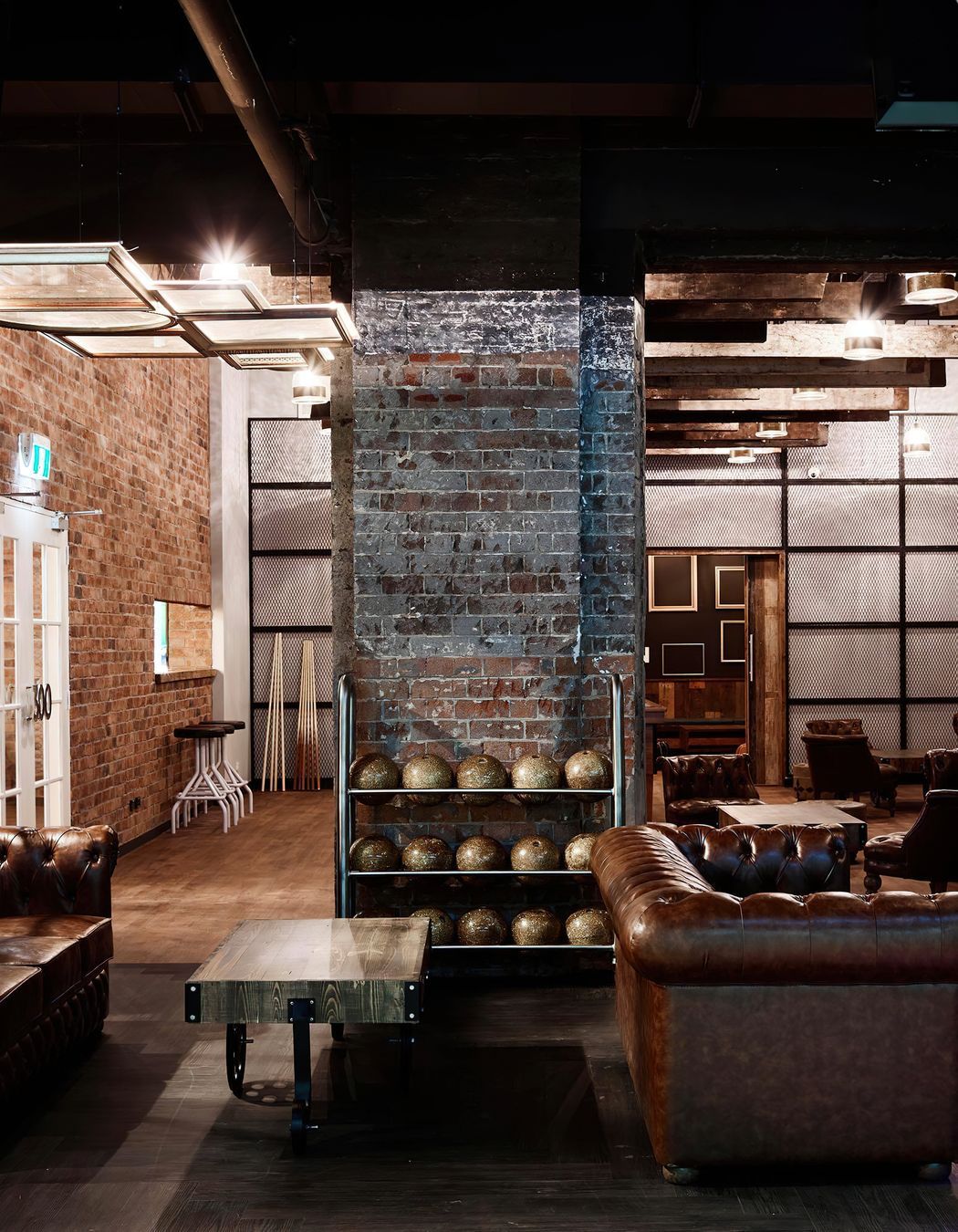 Fit-outs respond to the needs of each location