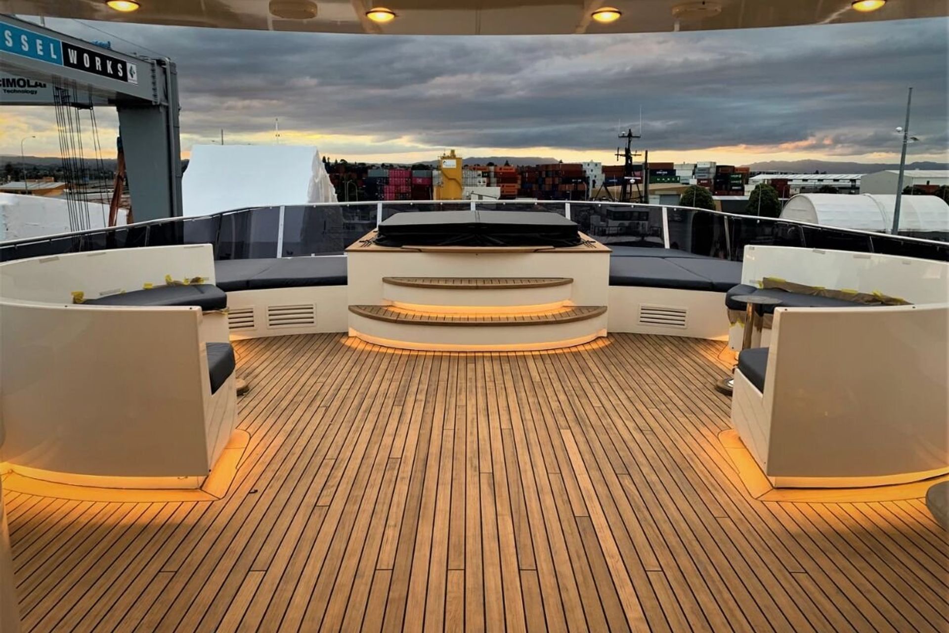 Super Yacht Acrylic Boat Windows