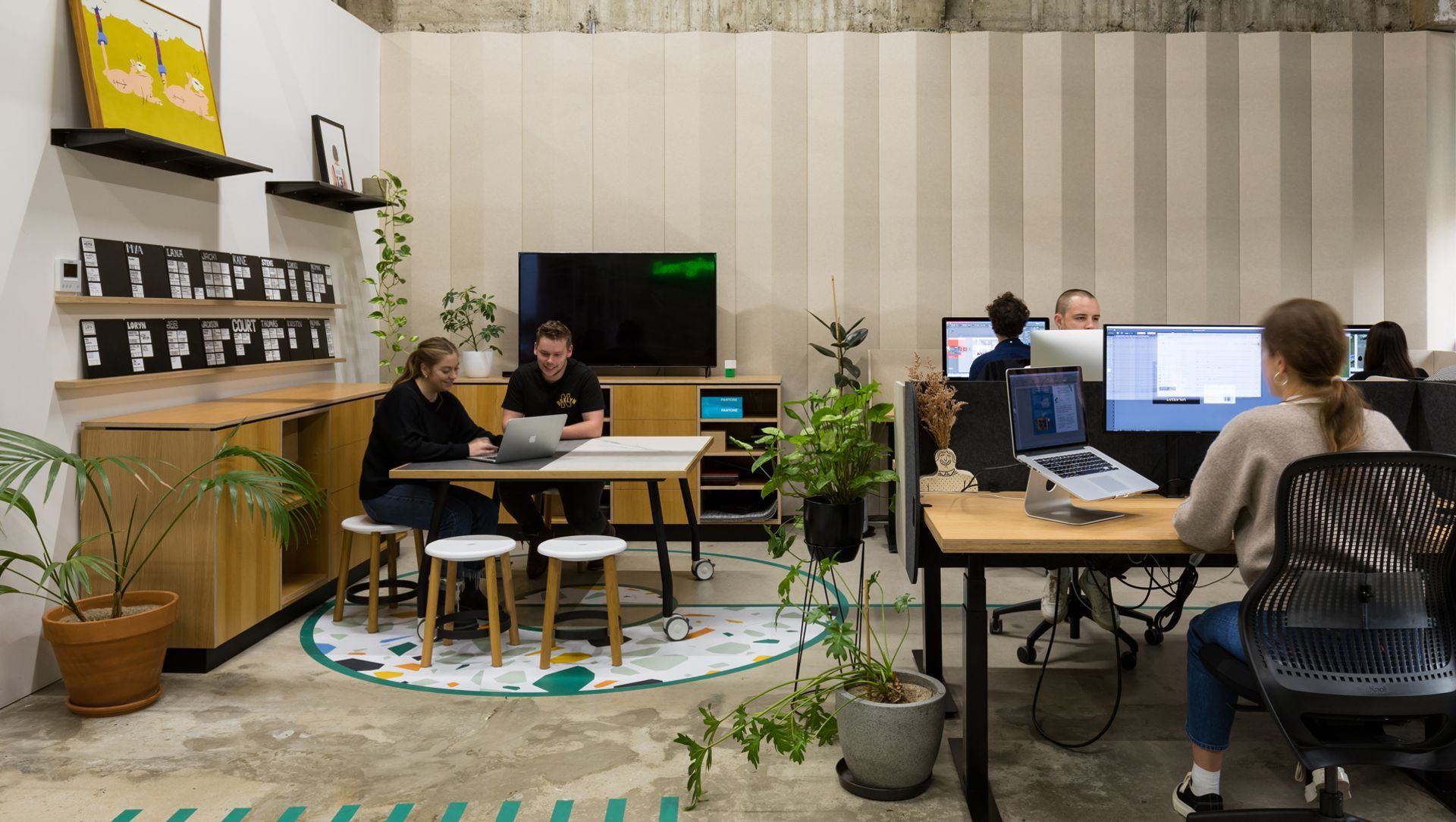 Project spotlight: Designwell - elegant creativity banner