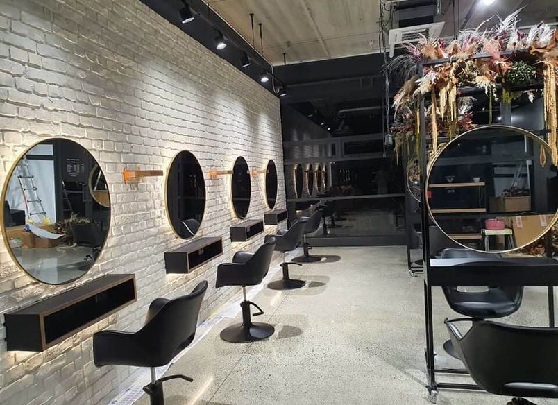 Aneia Warner Salon, Kumeu