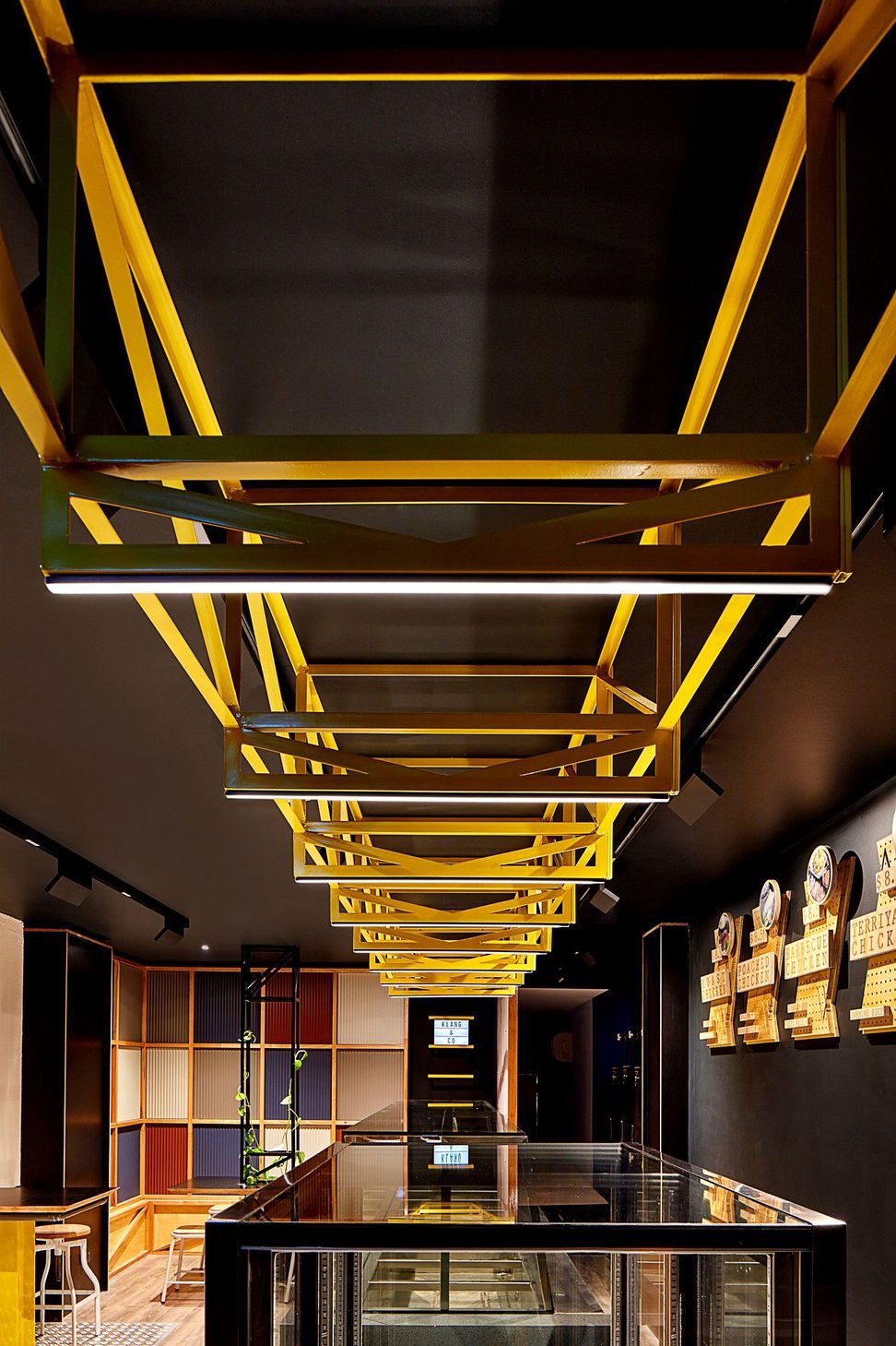 Klang &amp; Co