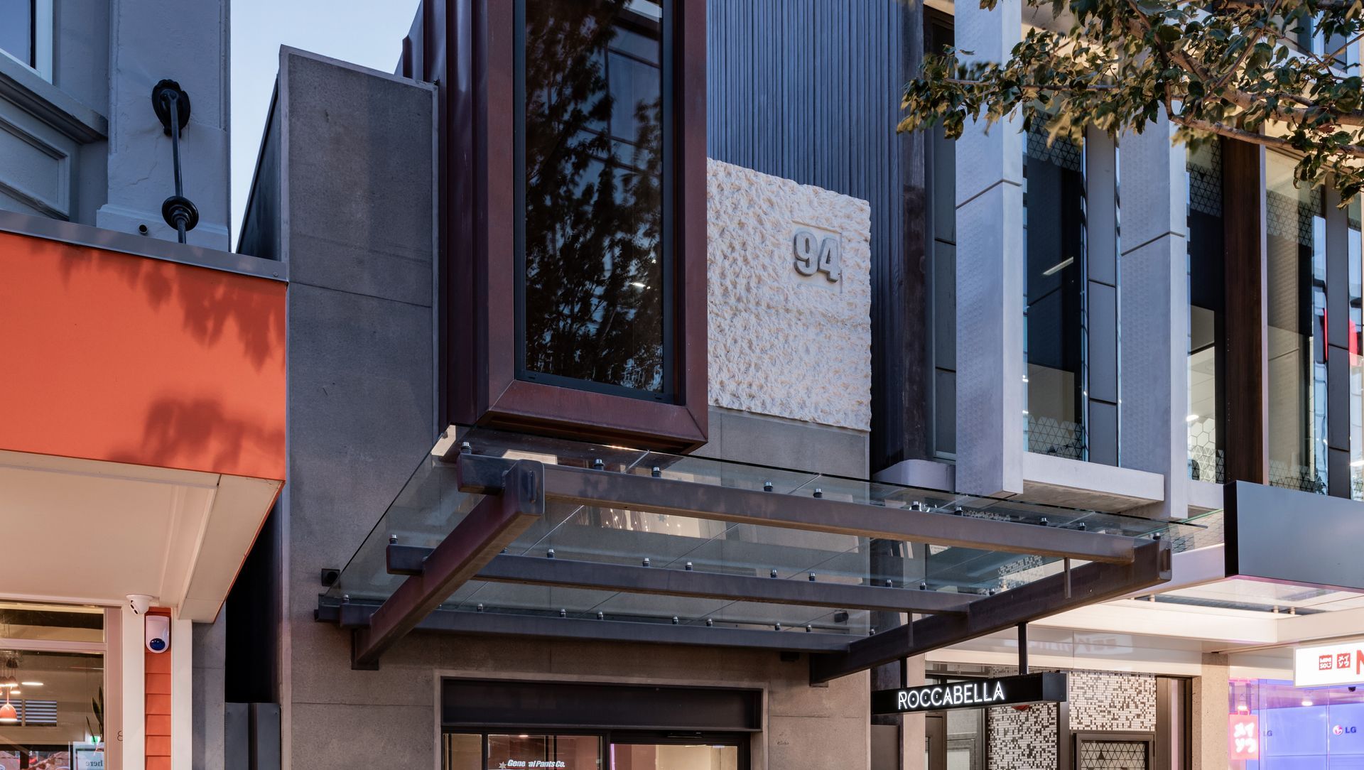 94 Cashel Mall banner