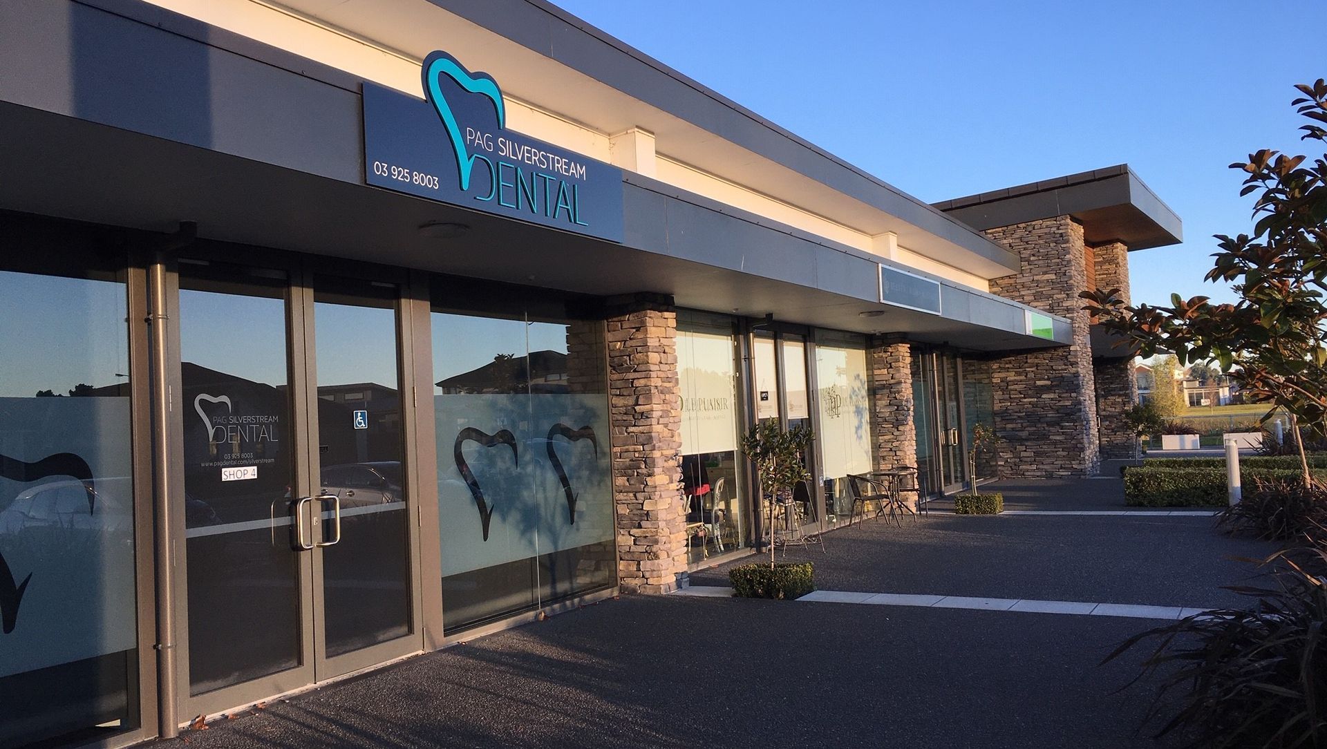 Silverstream Retail banner