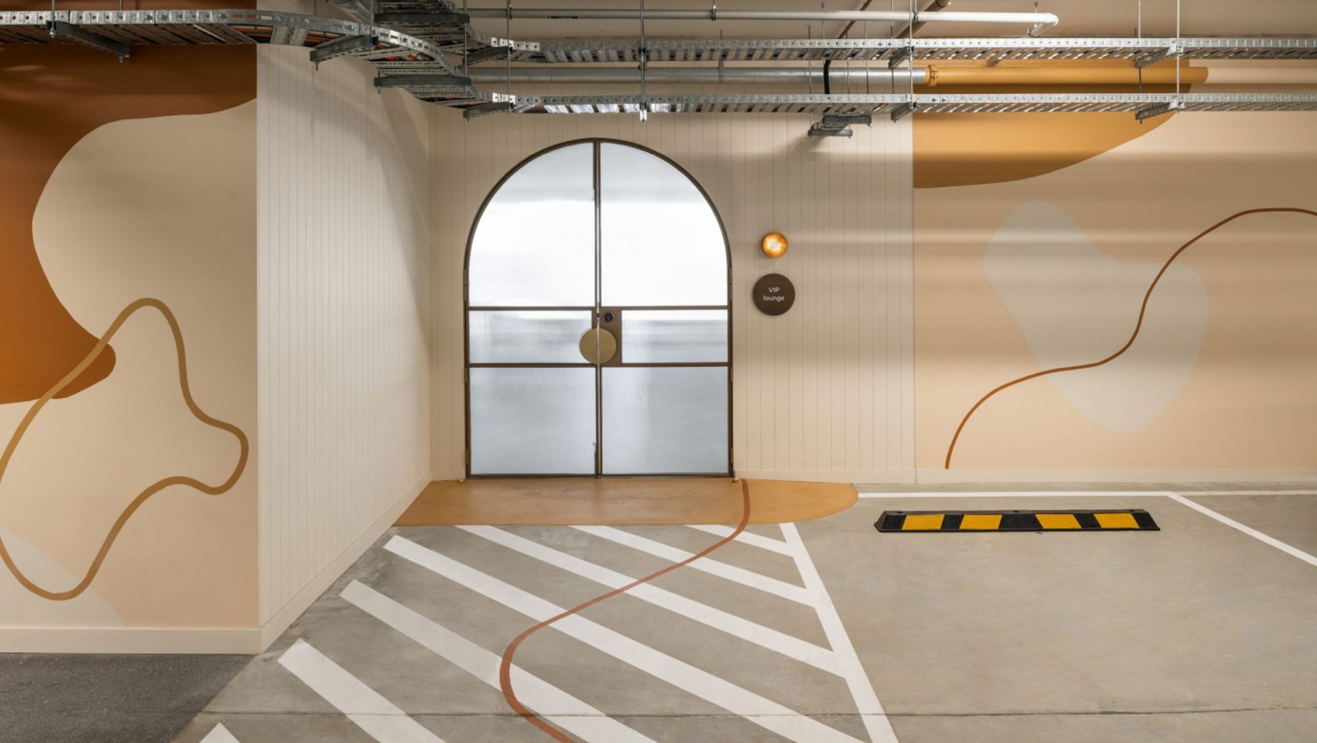 The VIP Lounge, Karrinyup banner