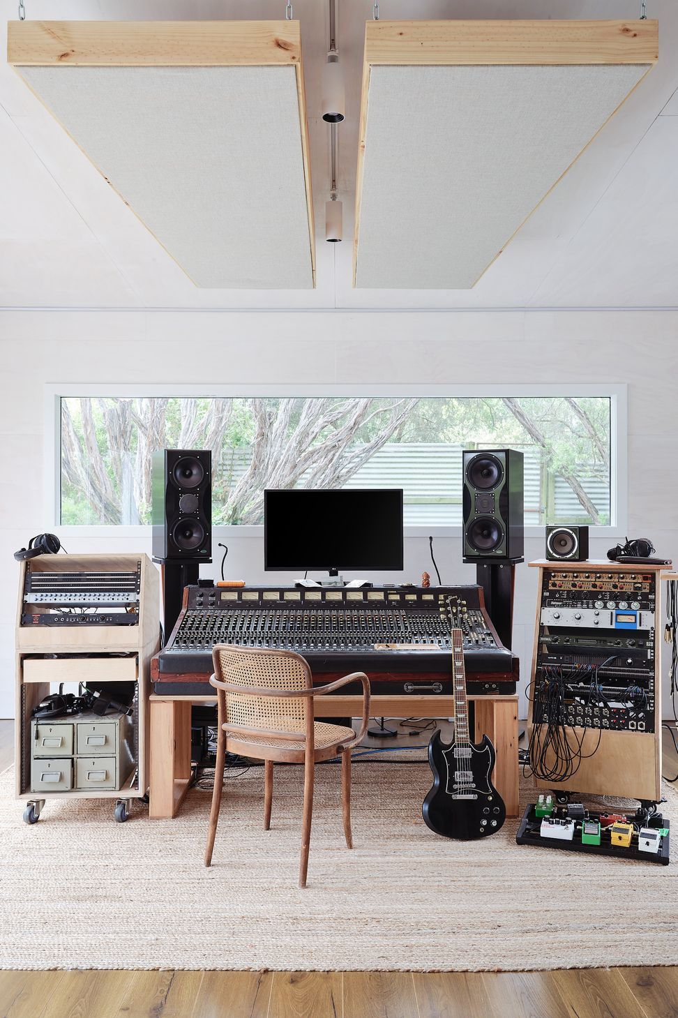 Wilken-Homes-Browns-Rd-Music-StudioSimonShiff0-1.jpg