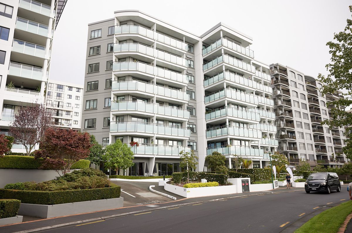 Broadway Park Apartments