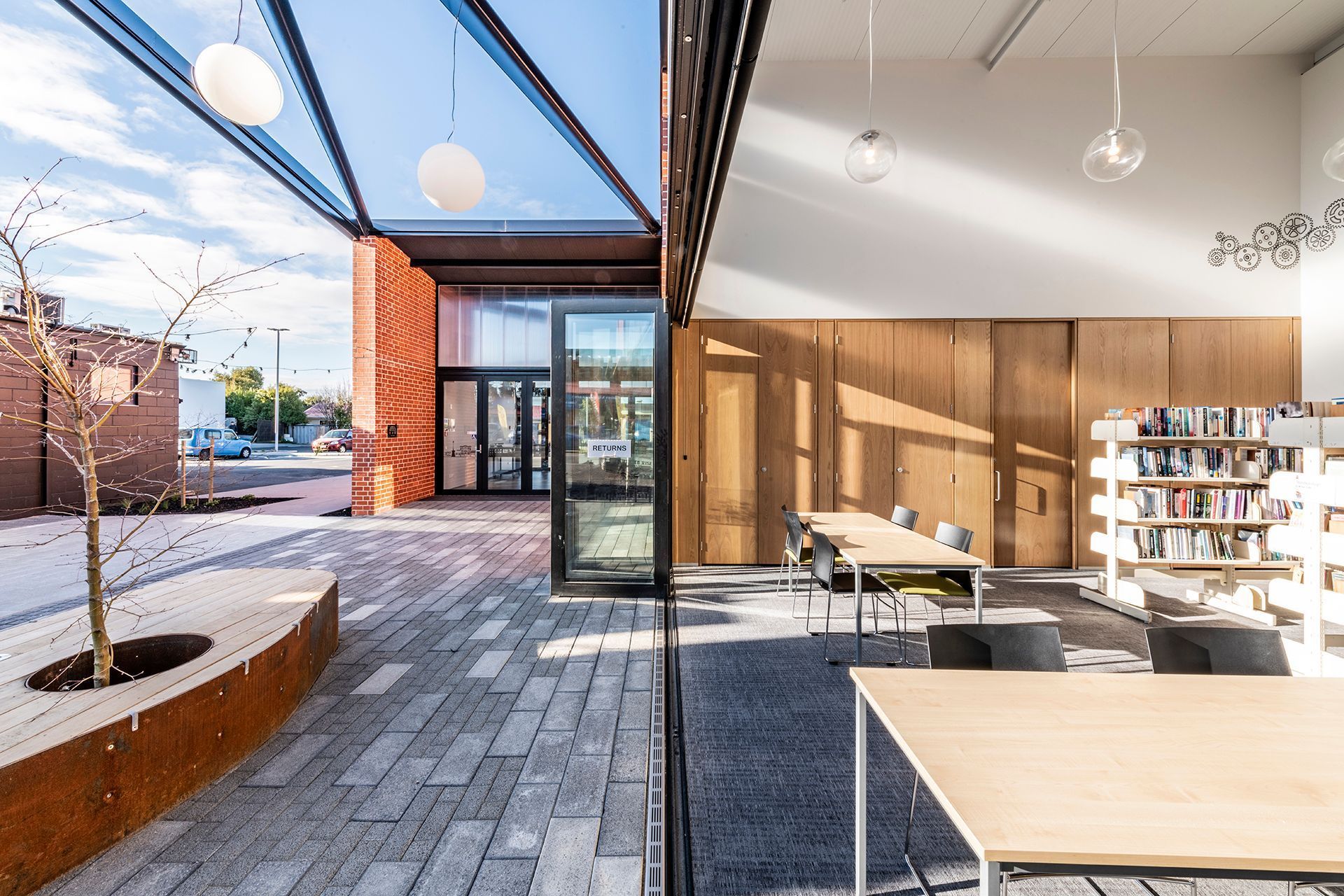 Woolston Community Library