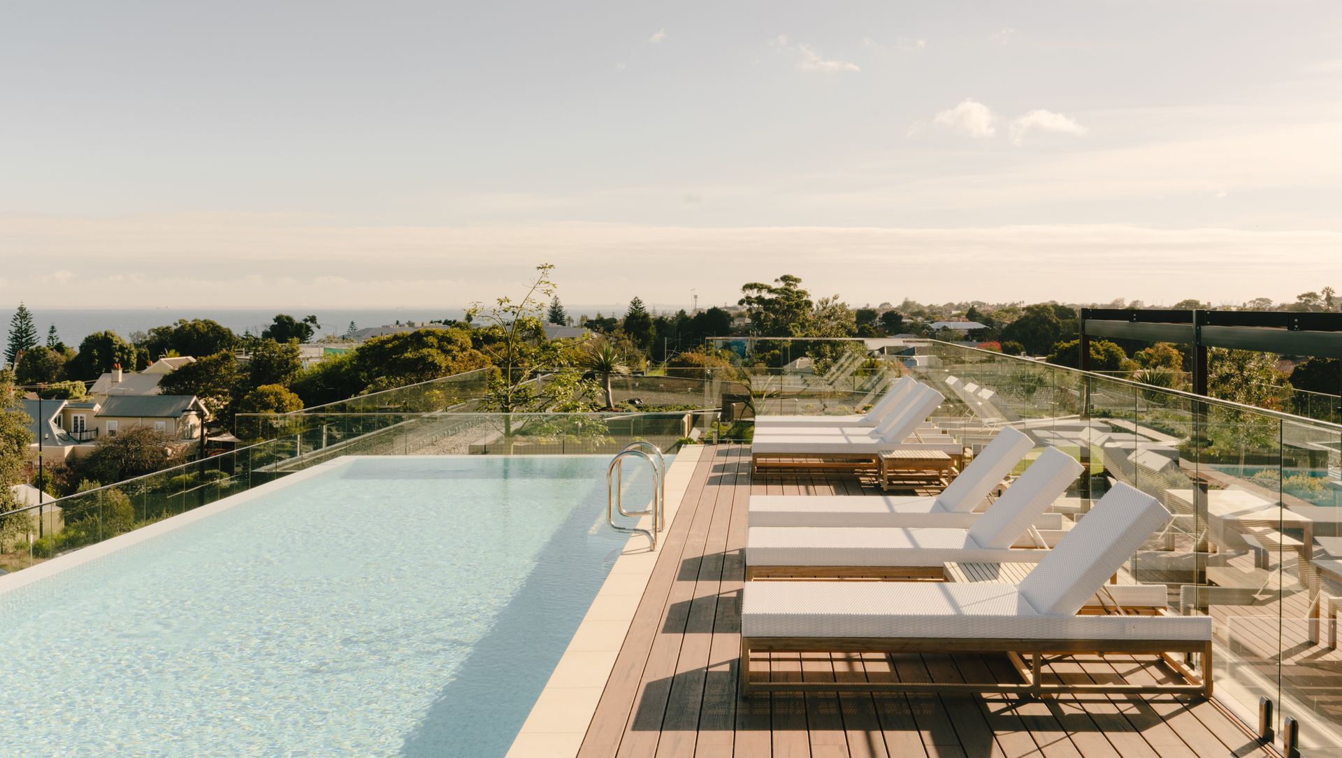 Hampton Quarter banner