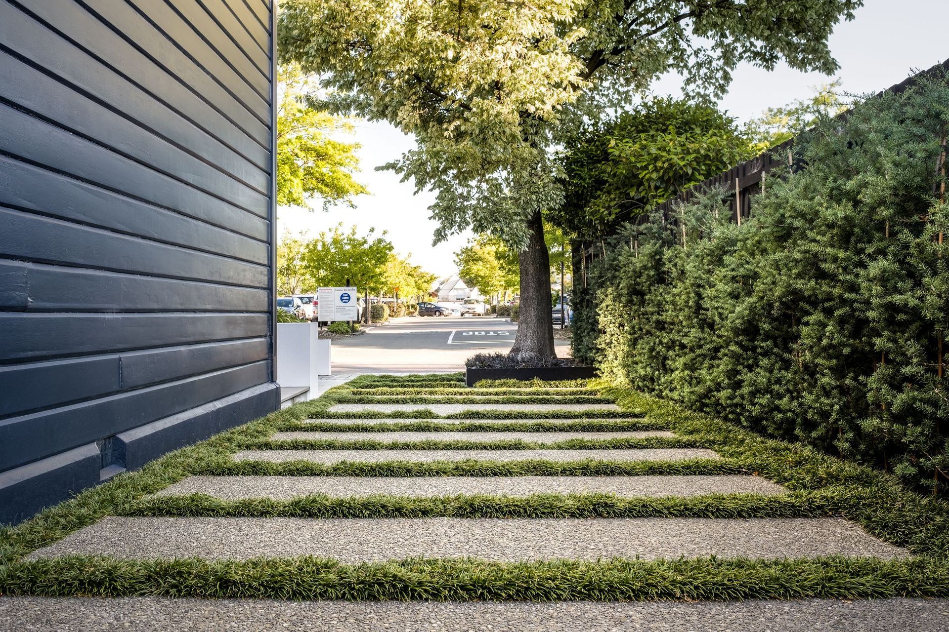 Aikmans Road, Merivale