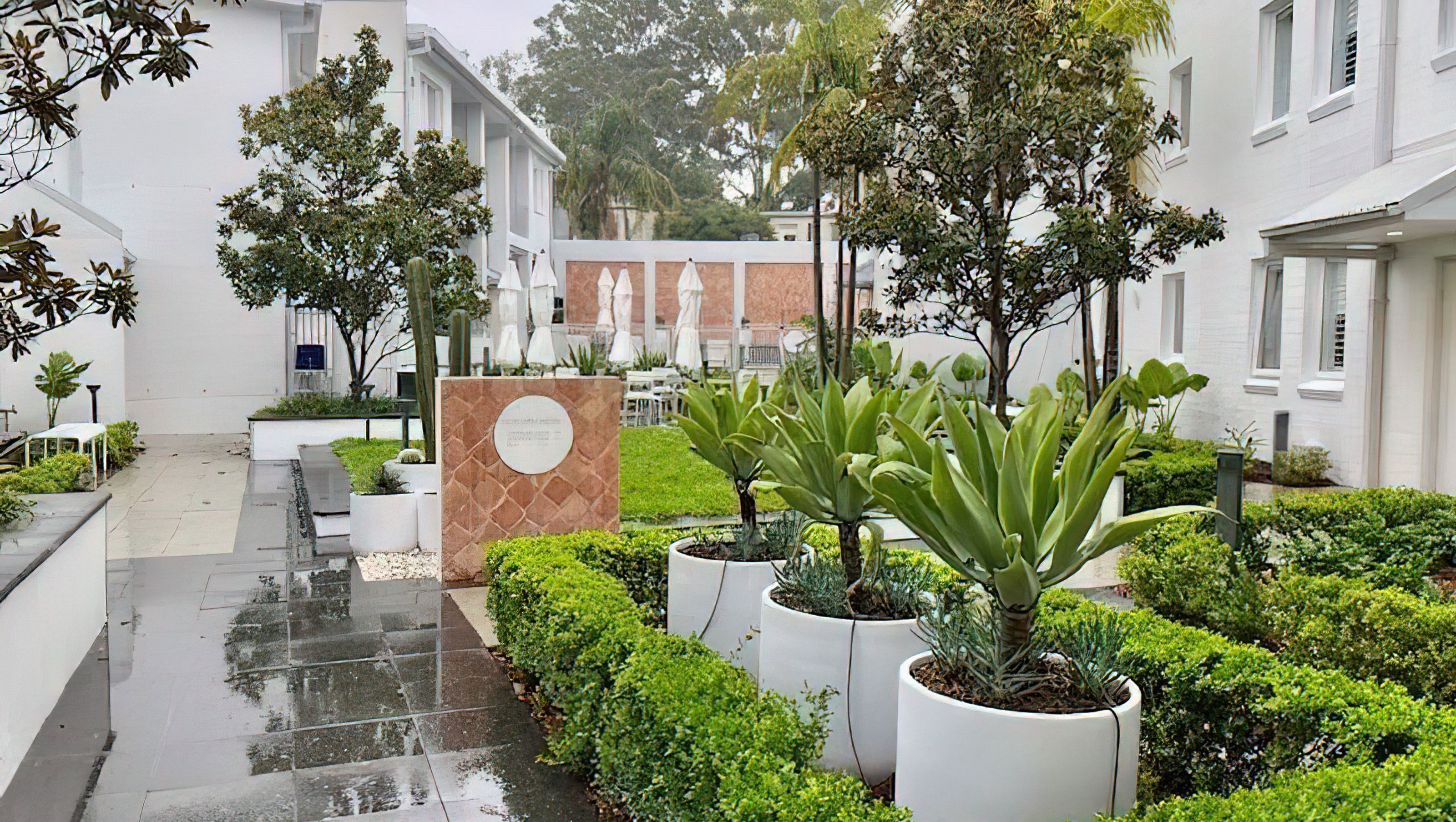 Hotel Garden Design