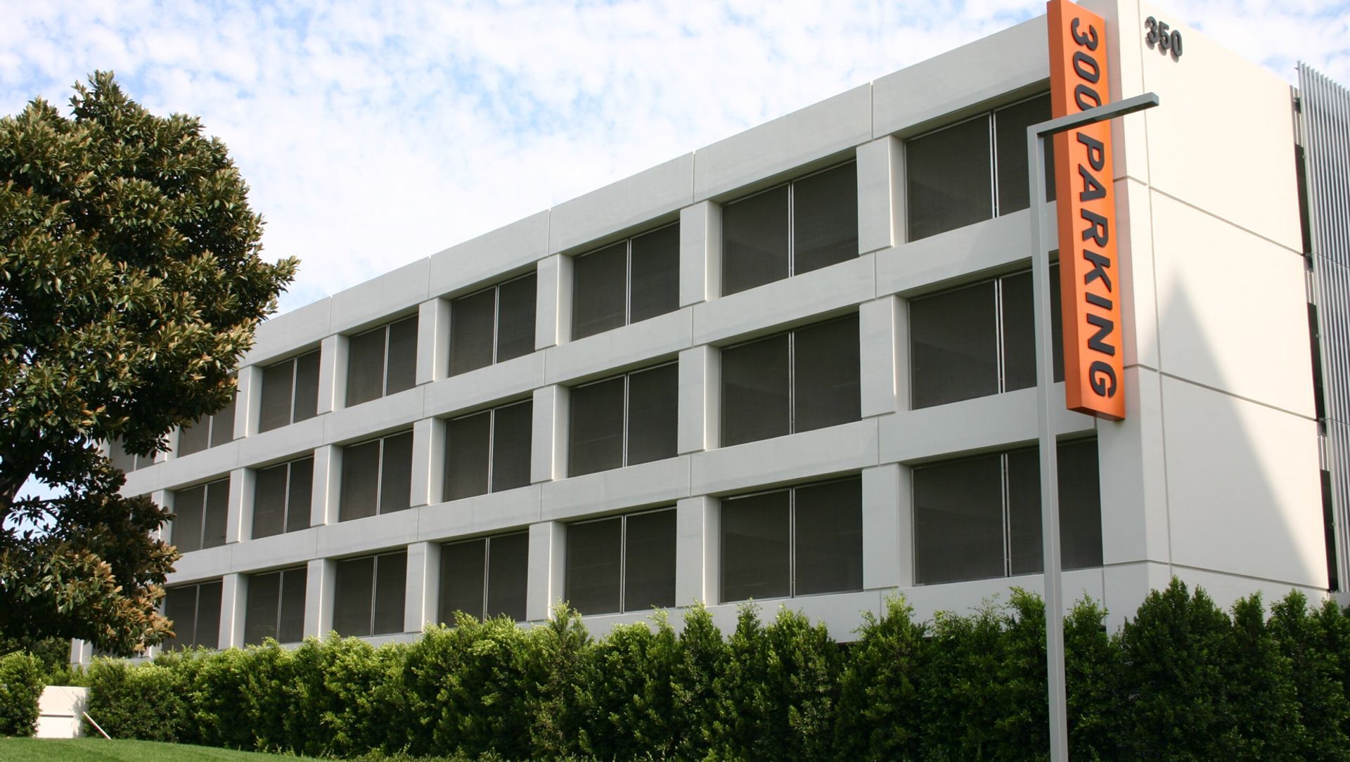 Mesh Facade Design for Parking Garages banner