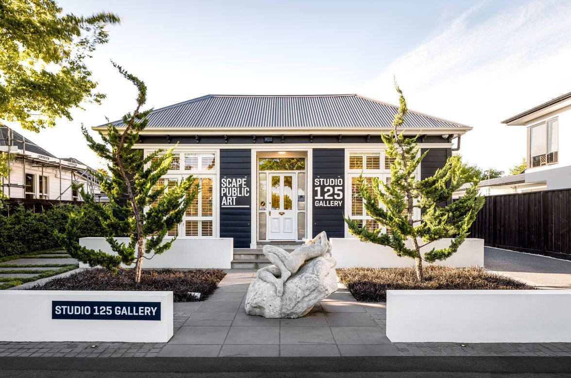 Aikmans Road, Merivale