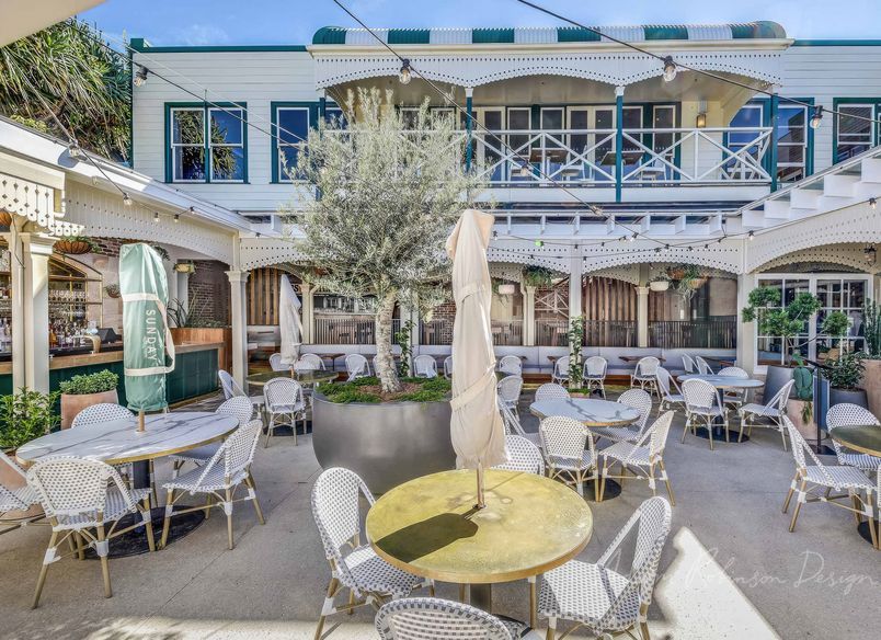 Doyle's On The Beach