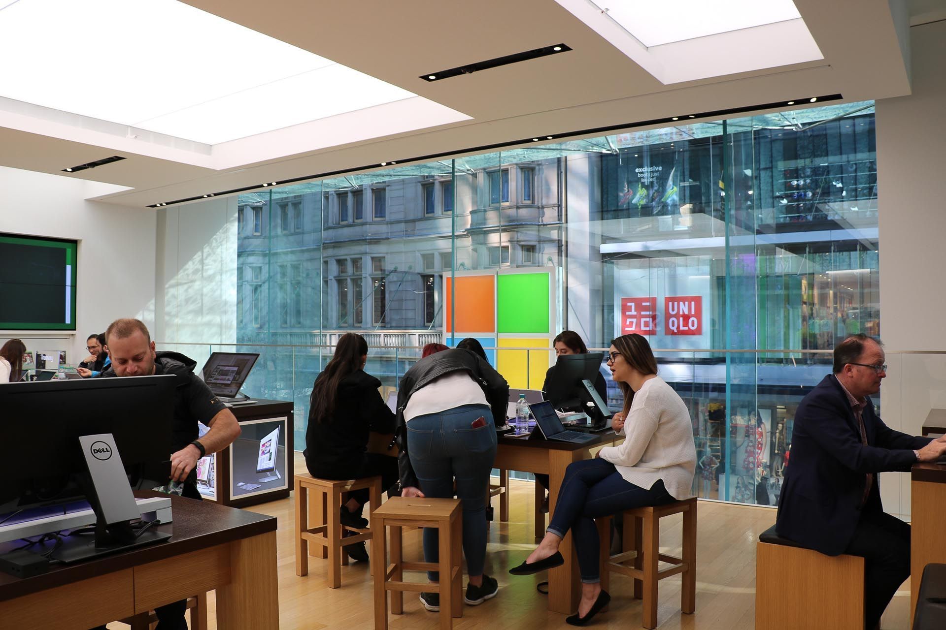 Vertilux-Microsoft-Experience-Centre-Sydney-OneBlind-4.jpg