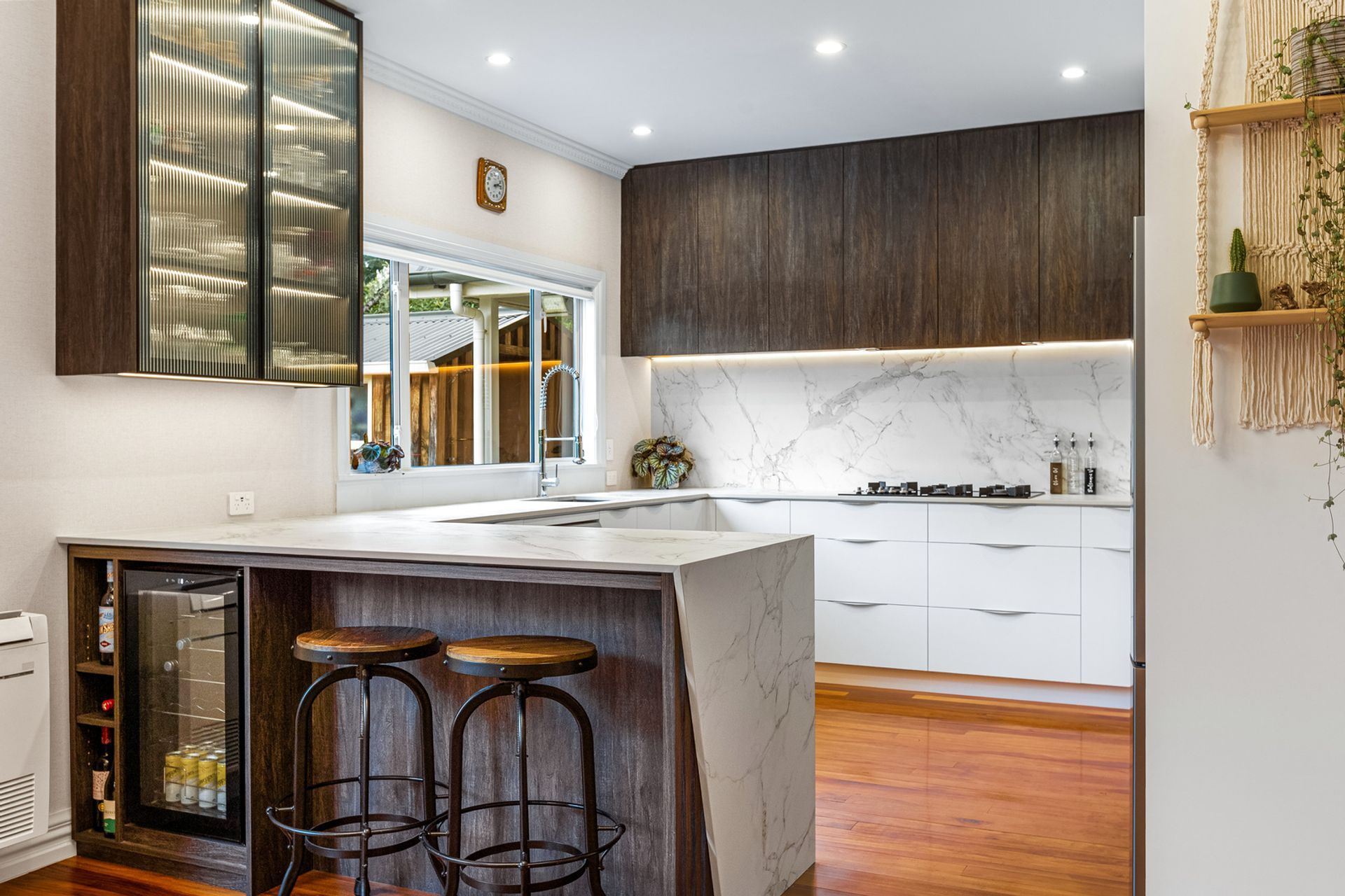 021Open2viewID606123-ModernAgeKitchens.jpg