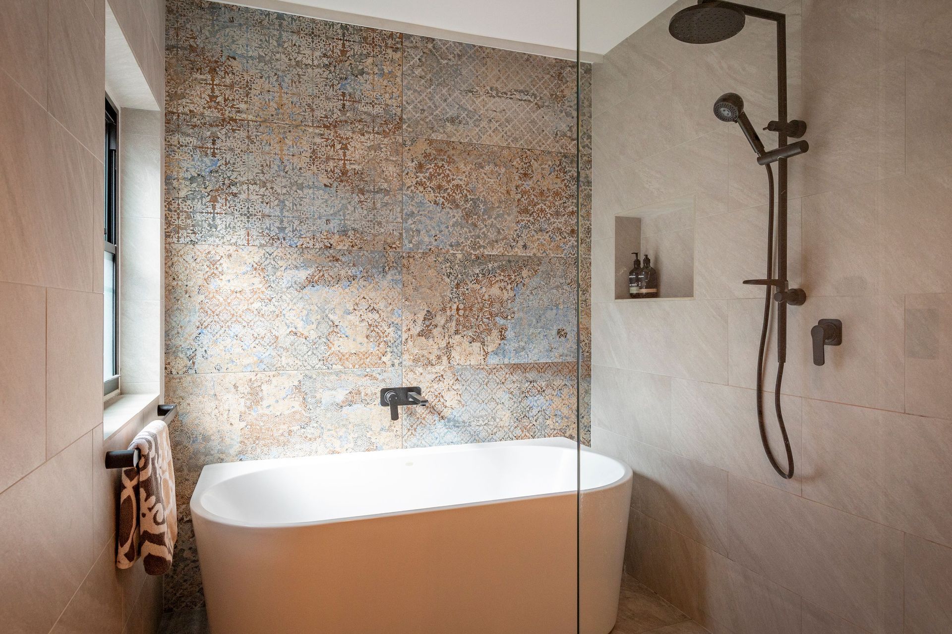 Photography: Mel Koutchavlis